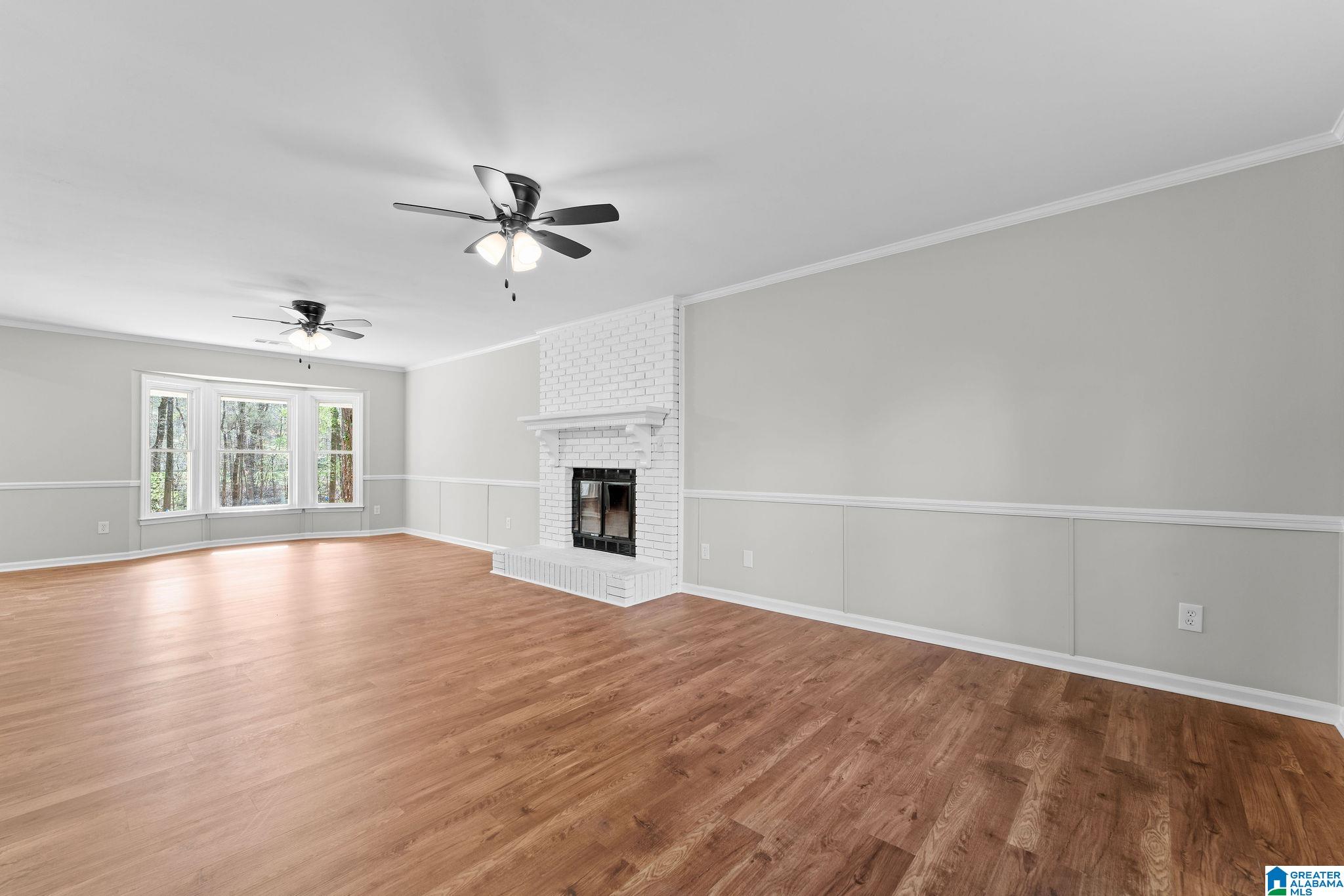 Photo 4 of Sale Pending at 728 Jennifer Dr E, Tuscaloosa, AL 35404 | MLS# 21464386 | Listing updated on 2026-09-22