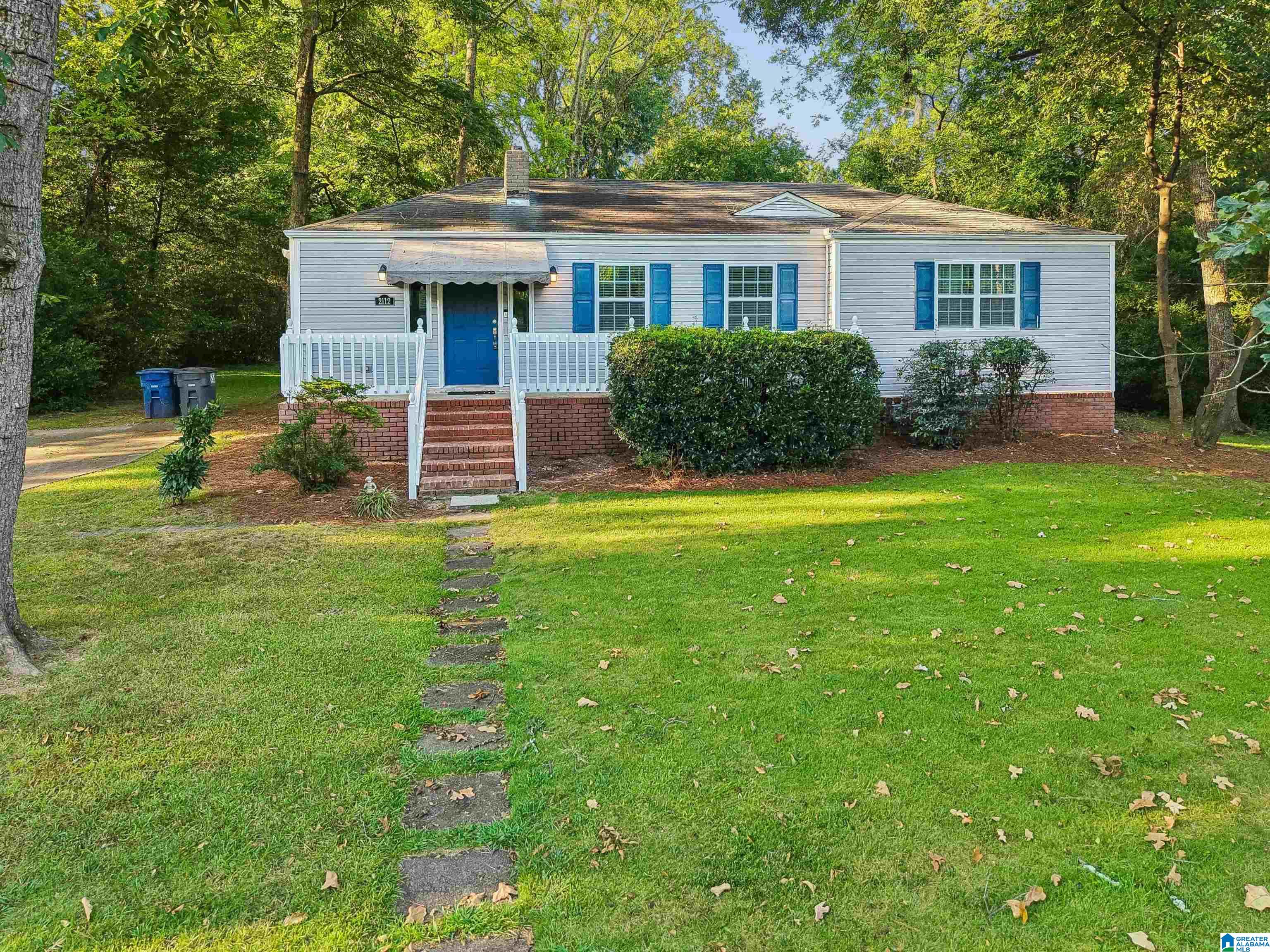 Photo 1 of Single family home for sale at 2112 Larkwood Dr, Hoover, AL 35226 | MLS# 21464394 | Listing updated on 2026-09-09