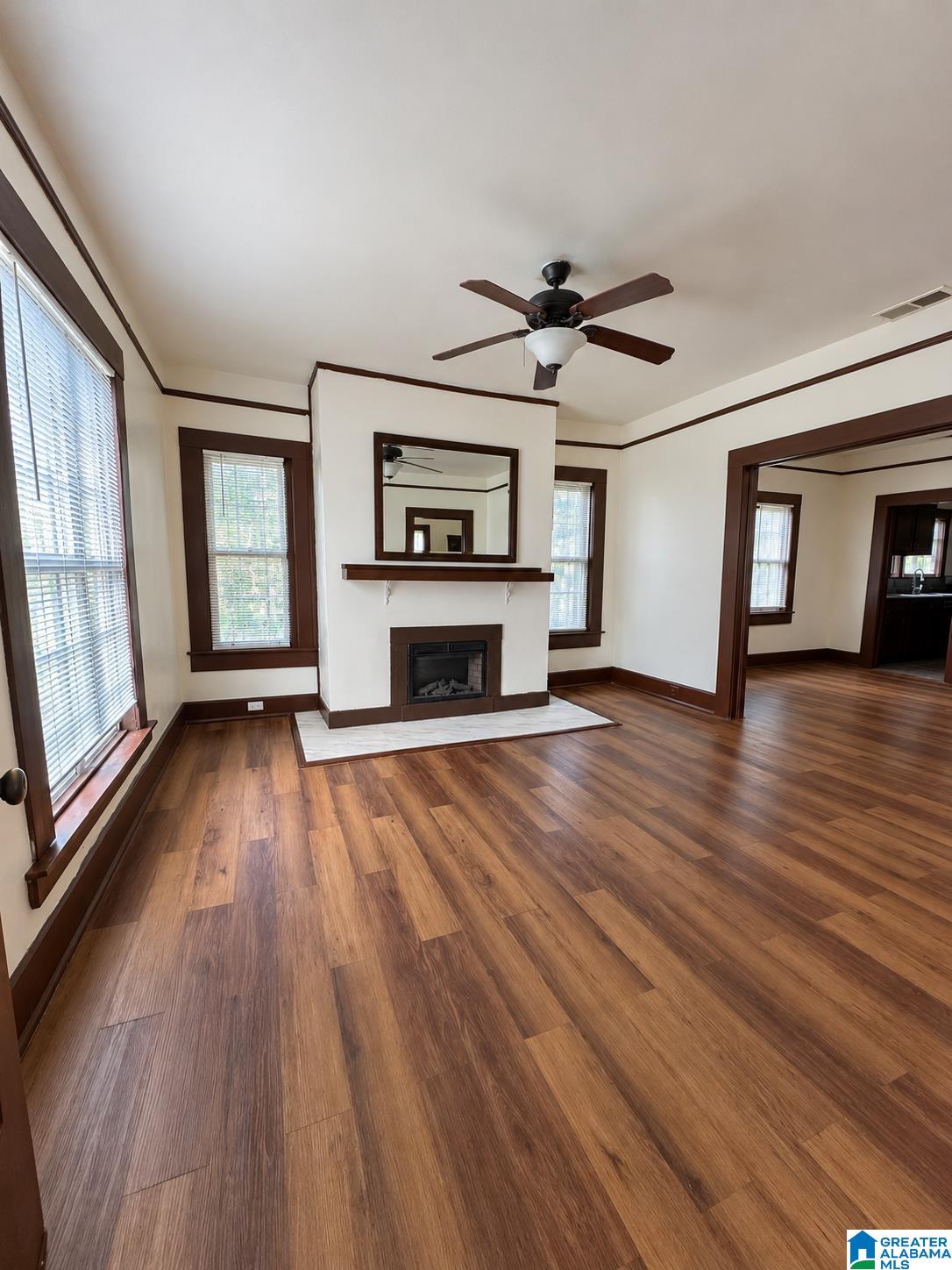 Photo 3 of Single family home for sale at 1425 17th Place SW, Birmingham, AL 35211 | MLS# 21464400 | Listing updated on 2026-09-09