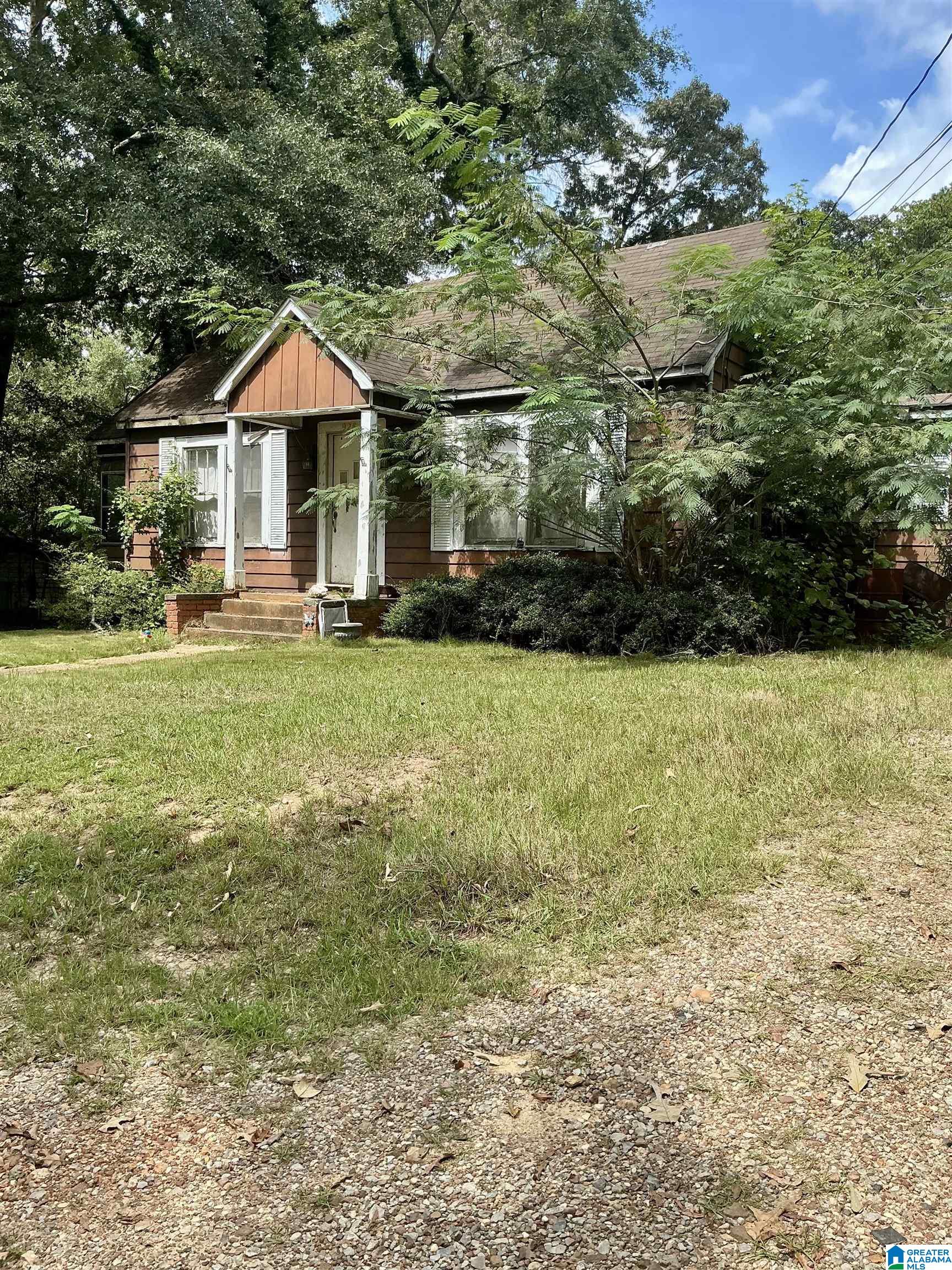 Photo 2 of Sale Pending at 928 N North E, Talladega, AL 35160 | MLS# 21464409 | Listing updated on 2026-09-12
