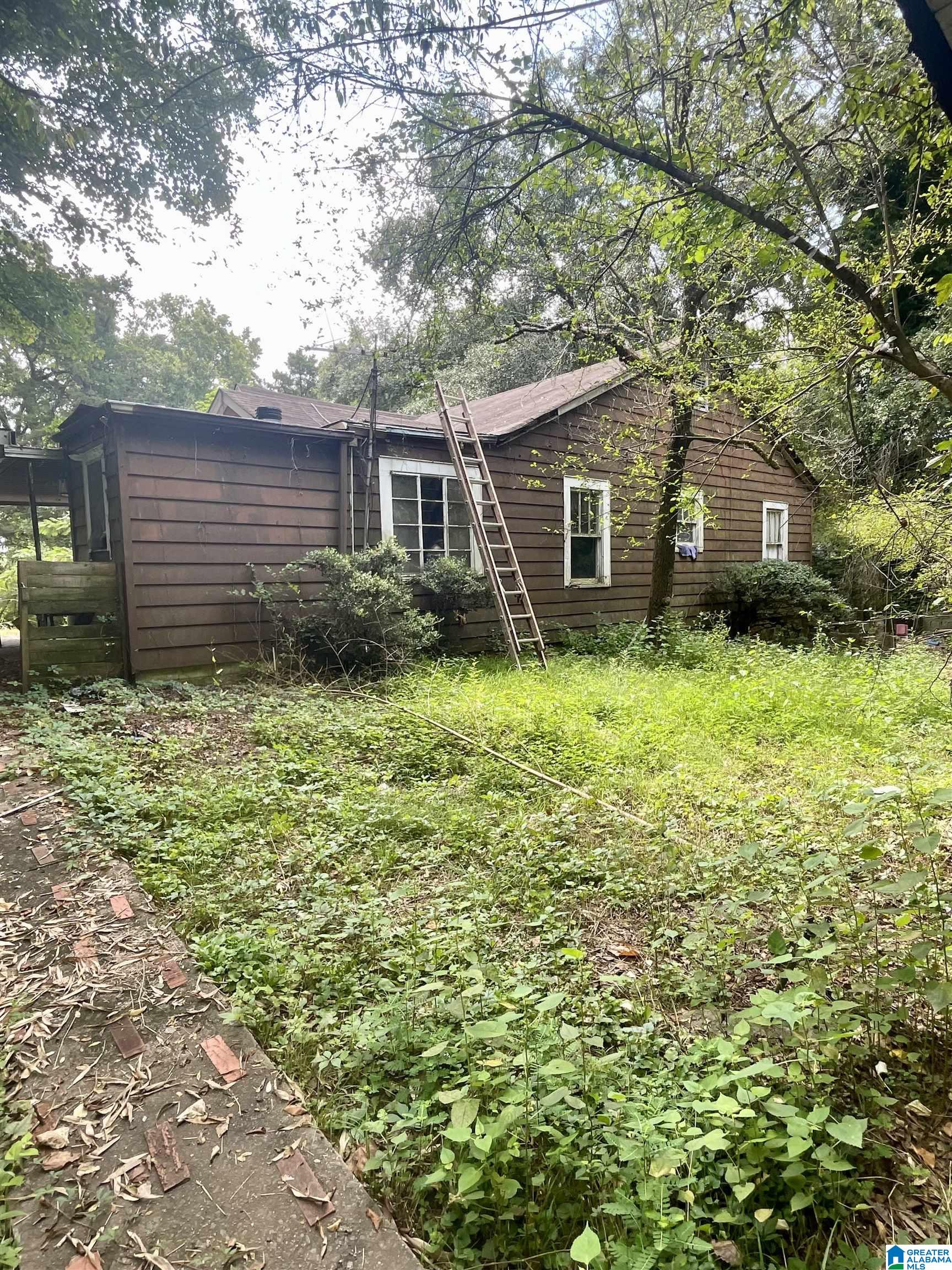 Photo 3 of Sale Pending at 928 N North E, Talladega, AL 35160 | MLS# 21464409 | Listing updated on 2026-09-12