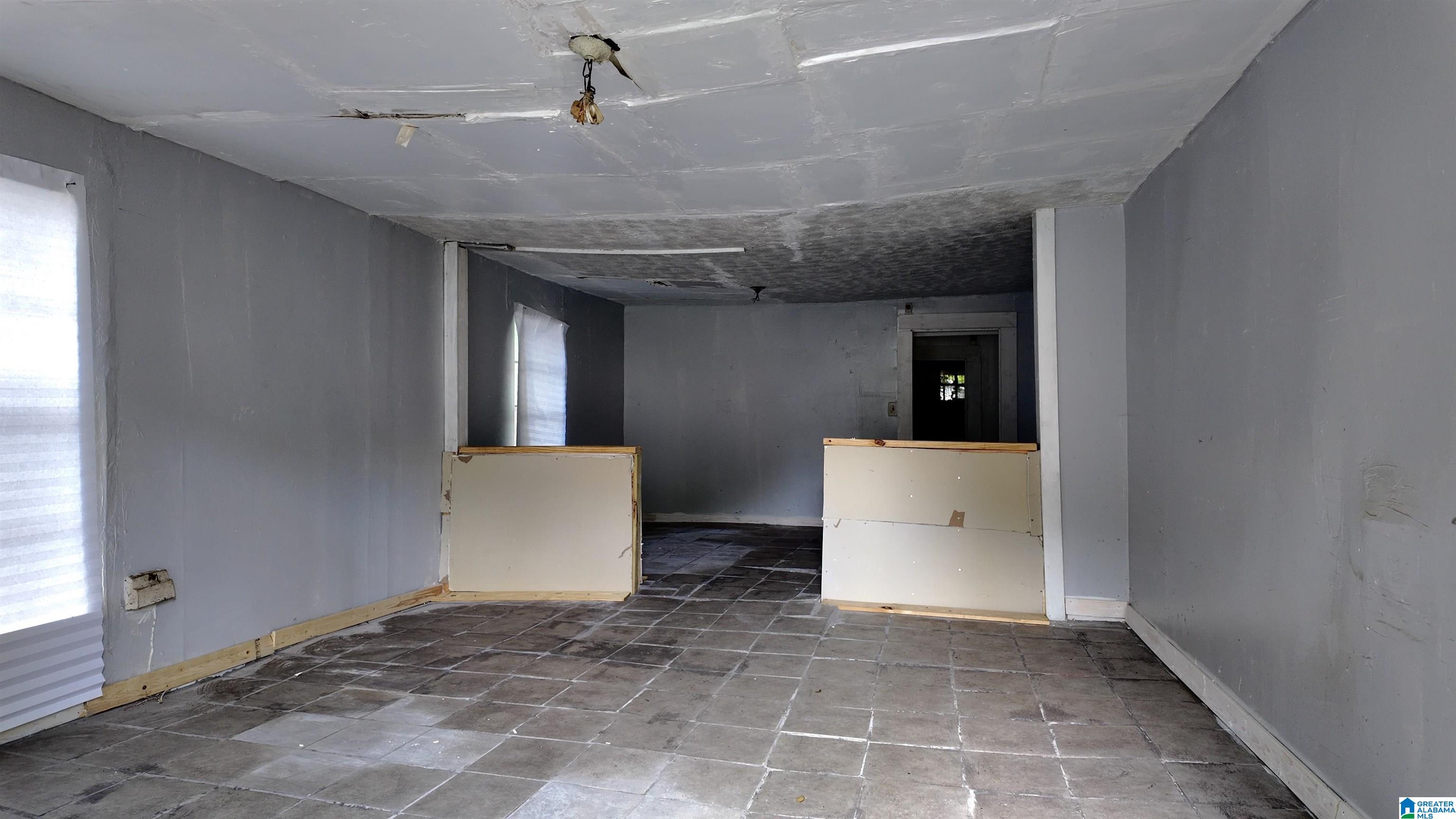 Photo 3 of Single family home for sale at 2208 Mayfield Ave SW, Birmingham, AL 35211 | MLS# 21464410 | Listing updated on 2026-09-09