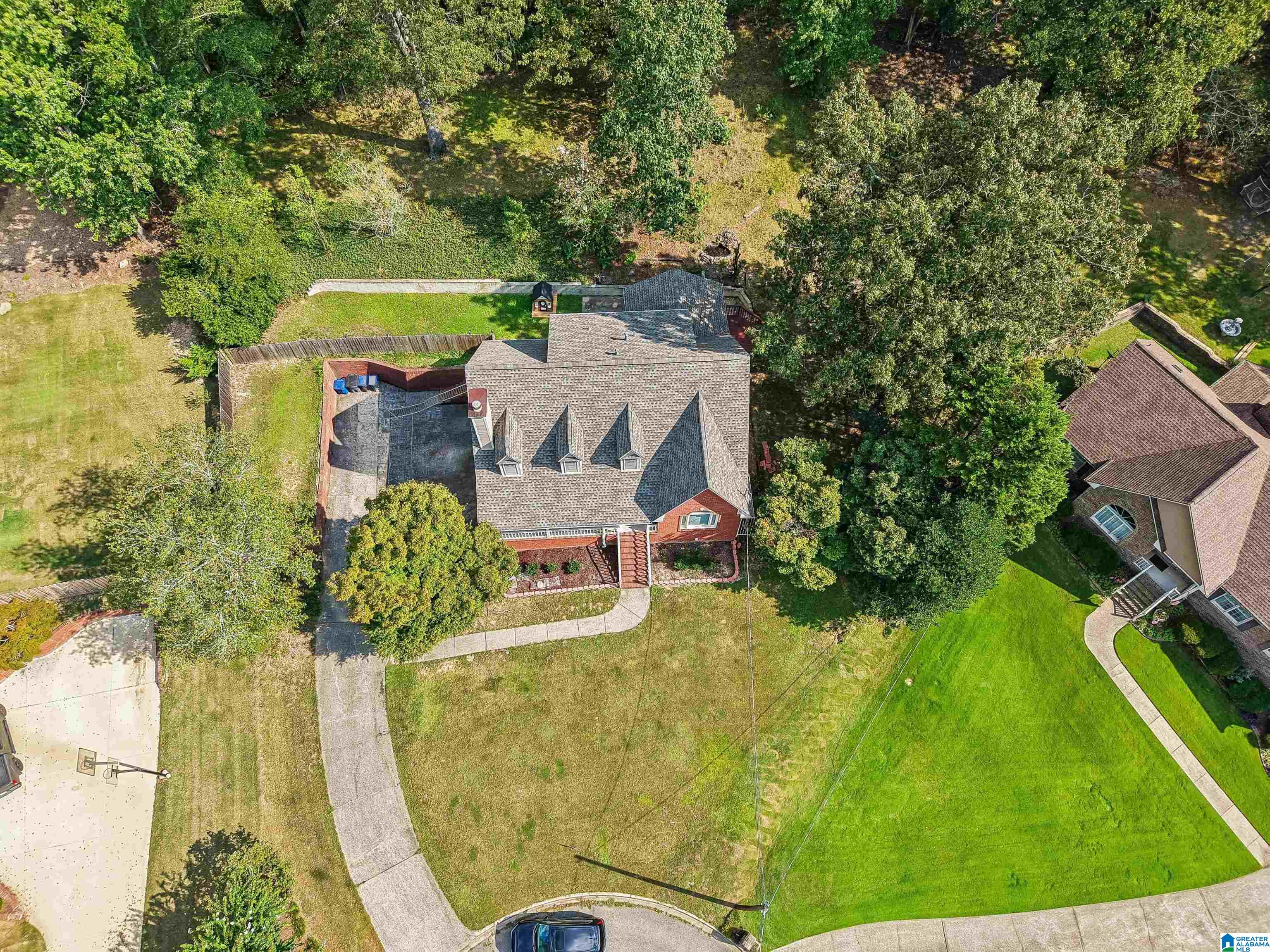 Photo 2 of Single family home for sale at 123 Black Walnut Ln, Trussville, AL 35173 | MLS# 21464414 | Listing updated on 2026-09-14
