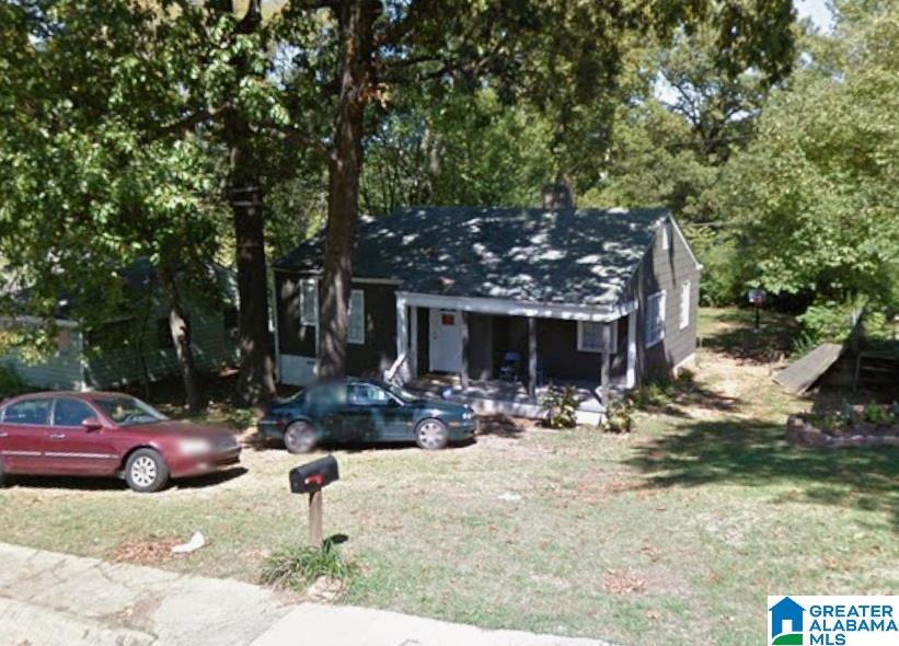 Single family home for sale at 517 Seminole Dr, FAIRFIELD, AL 35064 | MLS# 21464416