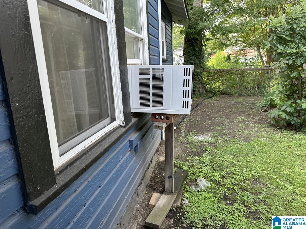 Photo 3 of Single family home for sale at 2804 Ave I, Birmingham, AL 35218 | MLS# 21464469 | Listing updated on 2026-09-11