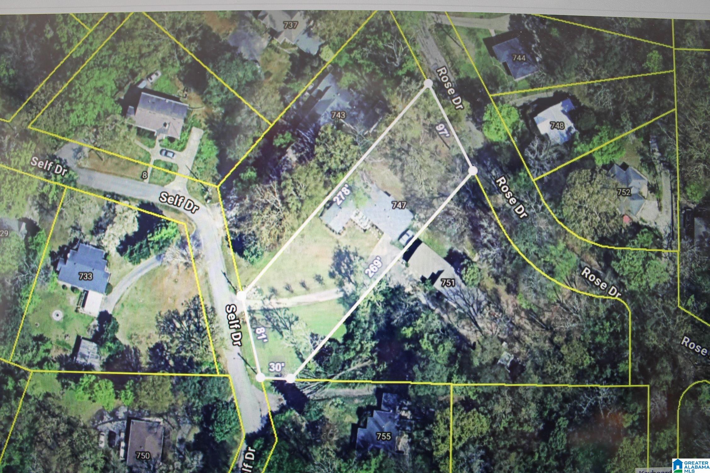 Photo 3 of Single family home for sale at 747 Rose Dr, Birmingham, AL 35235 | MLS# 21464470 | Listing updated on 2026-09-11