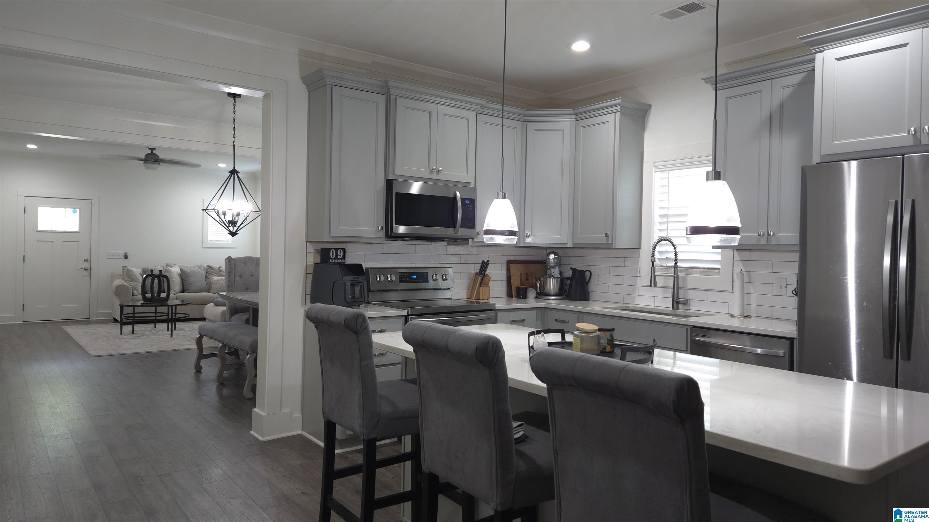 Photo 4 of Single family home for sale at 1332 Kensington Blvd, Calera, AL 35040 | MLS# 21464492 | Listing updated on 2026-09-14
