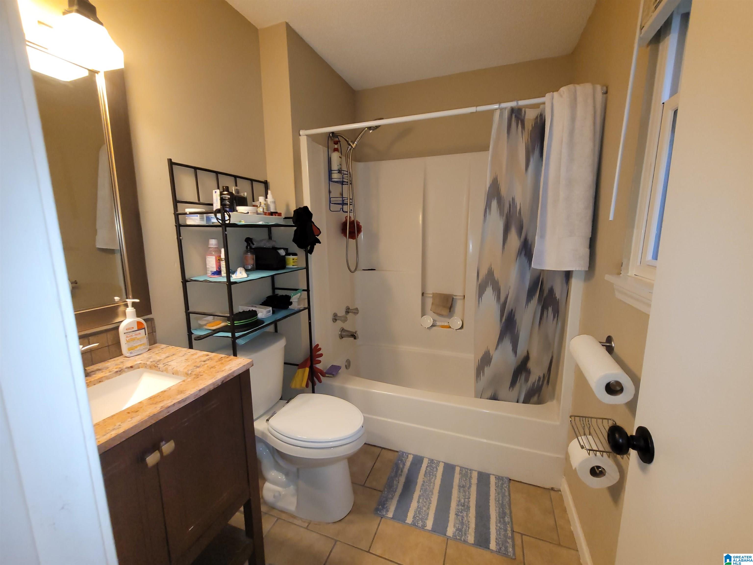 Photo 4 of Single family home for sale at 9913 Wood Ave, Birmingham, AL 35217 | MLS# 21464500 | Listing updated on 2026-09-14