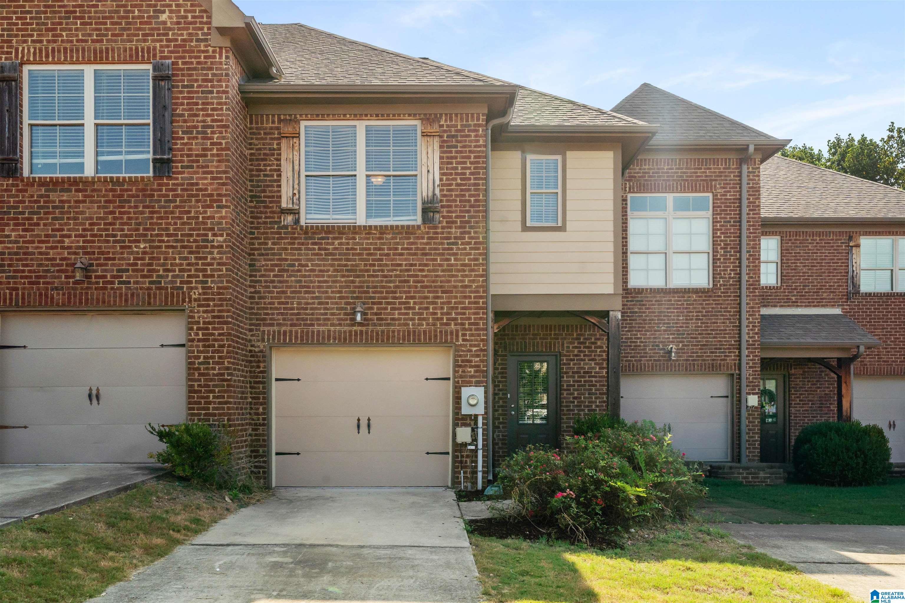 Photo 2 of Sale Pending at 4375 Shivas Way, Gardendale, AL 35071 | MLS# 21464513 | Listing updated on 2026-09-16
