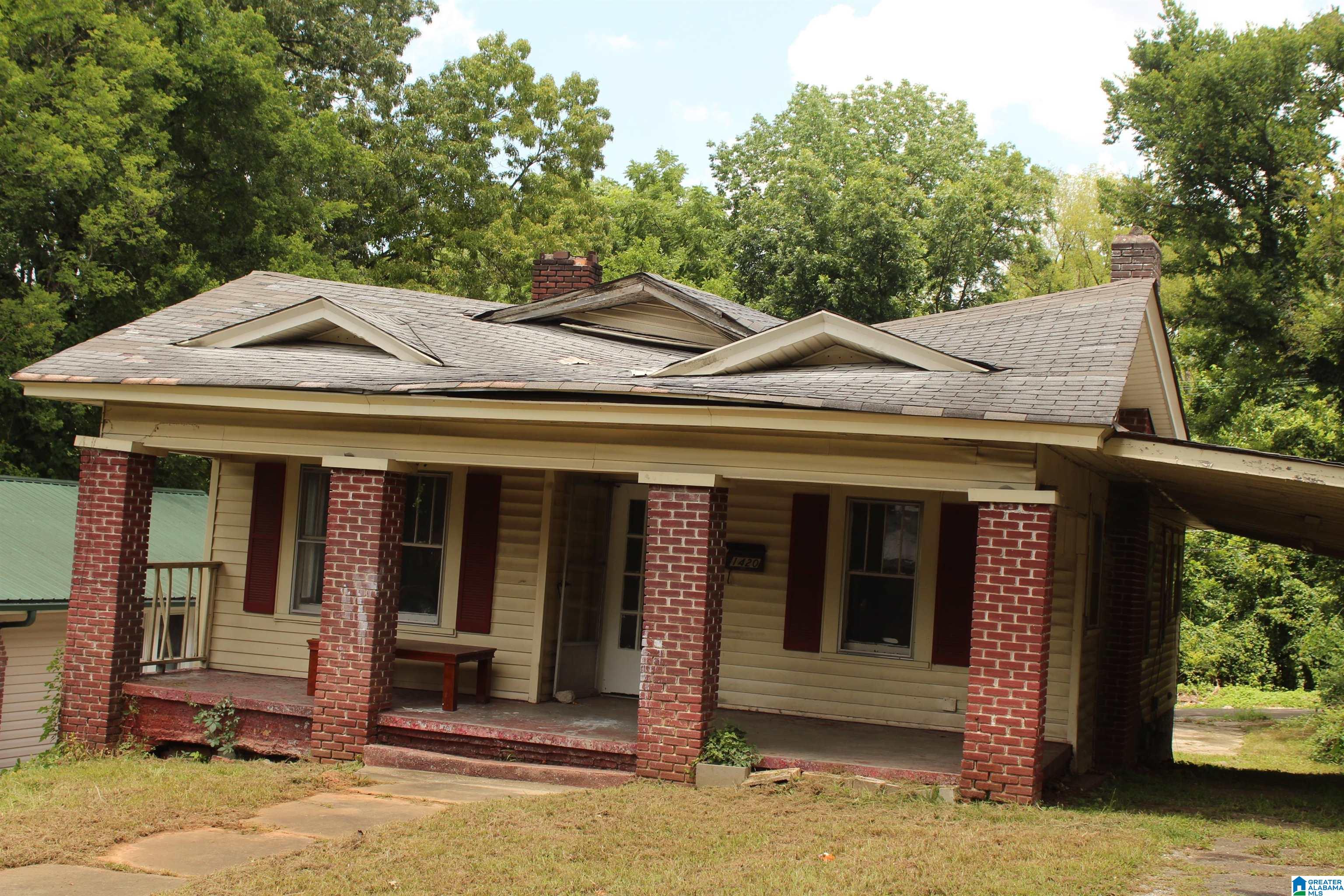 Photo 1 of Sale Pending at 1420 Elizabeth Ave, Birmingham, AL 35217 | MLS# 21464554 | Listing updated on 2026-09-12