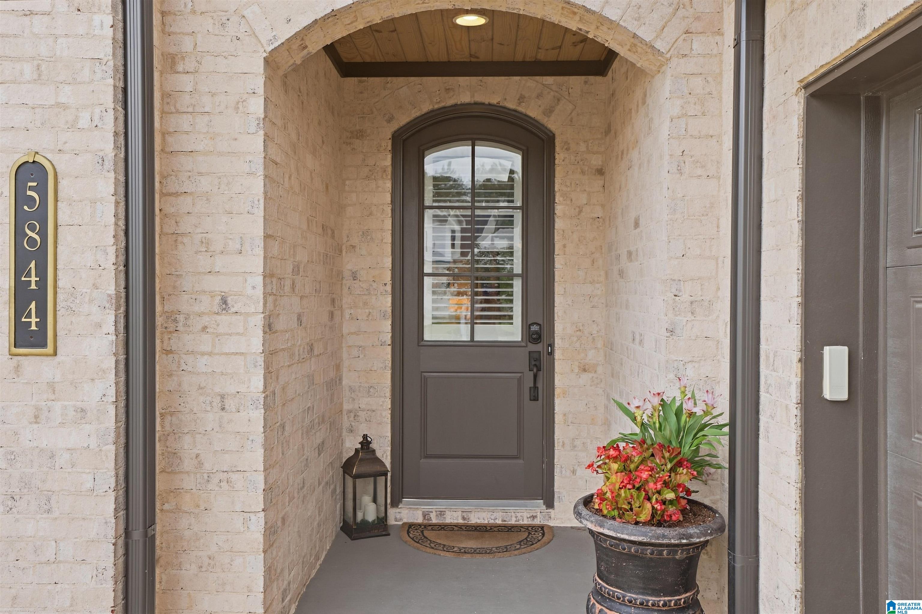 Photo 3 of Sale Pending at 5844 Heather Way, Birmingham, AL 35244 | MLS# 21464566 | Listing updated on 2026-09-17