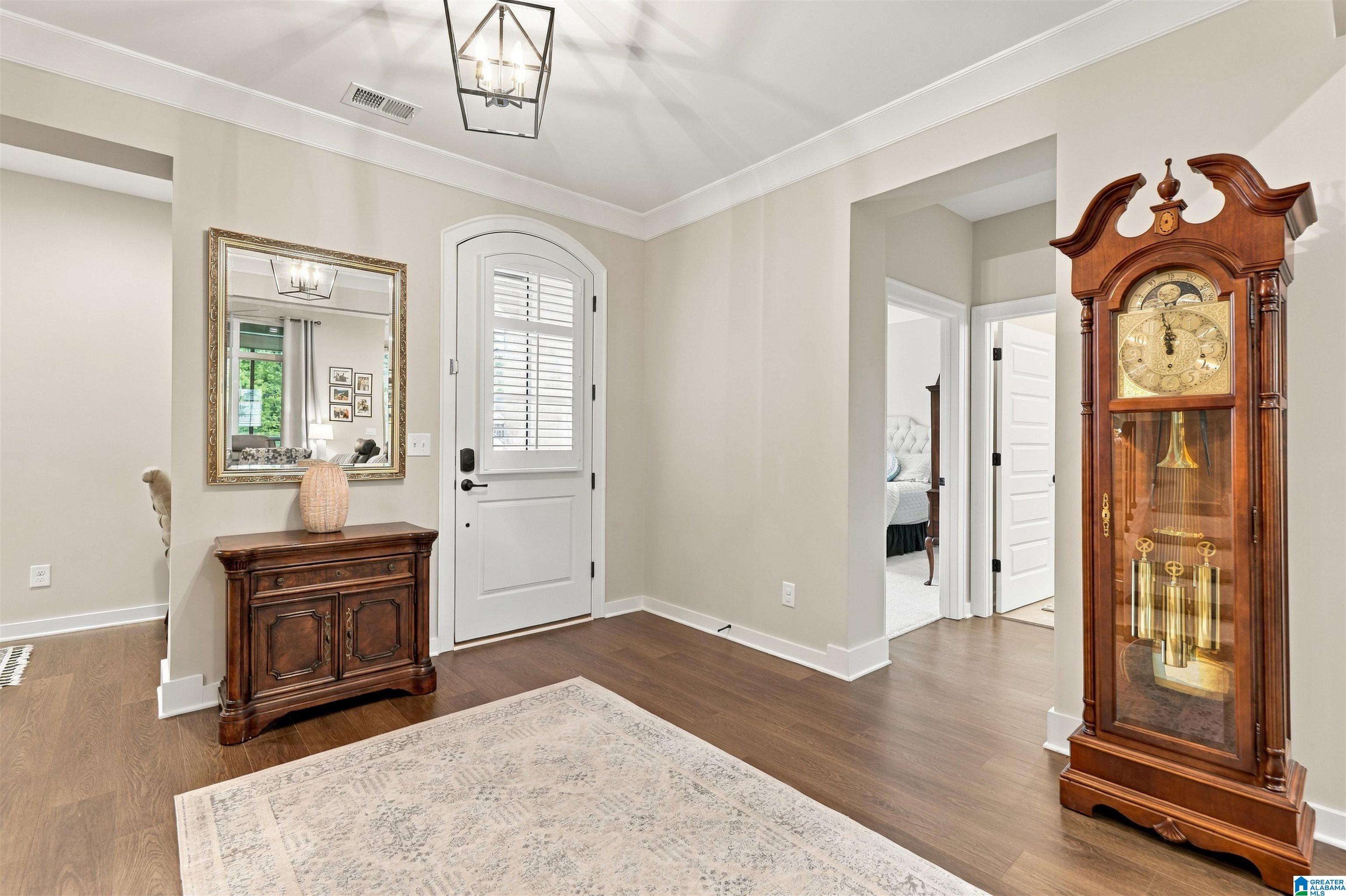 Photo 4 of Sale Pending at 5844 Heather Way, Birmingham, AL 35244 | MLS# 21464566 | Listing updated on 2026-09-17