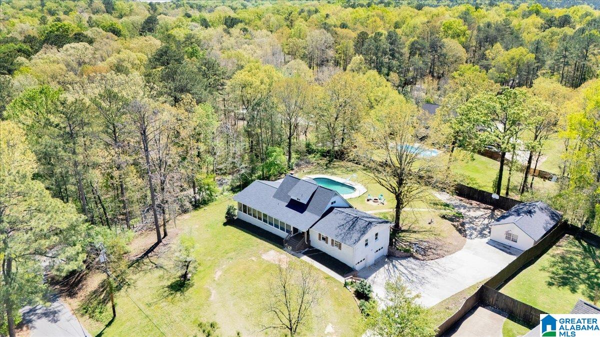 Single family home for sale at 21295 Leslie Dr, LAKE VIEW, AL 35111 | MLS# 21464569
