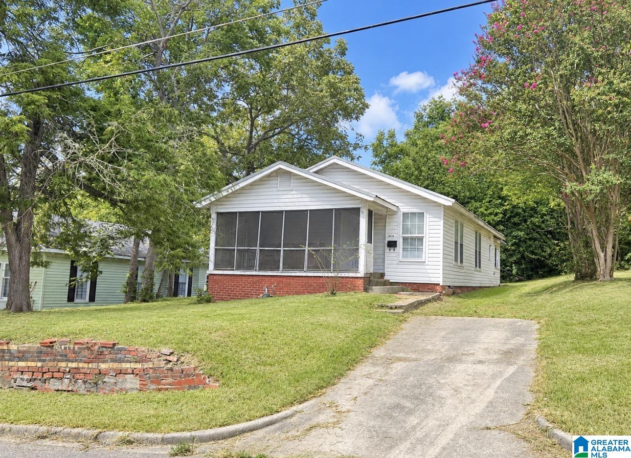 Photo 1 of Sale Pending at 3916 28th Street N, Birmingham, AL 35207 | MLS# 21464571 | Listing updated on 2026-09-15