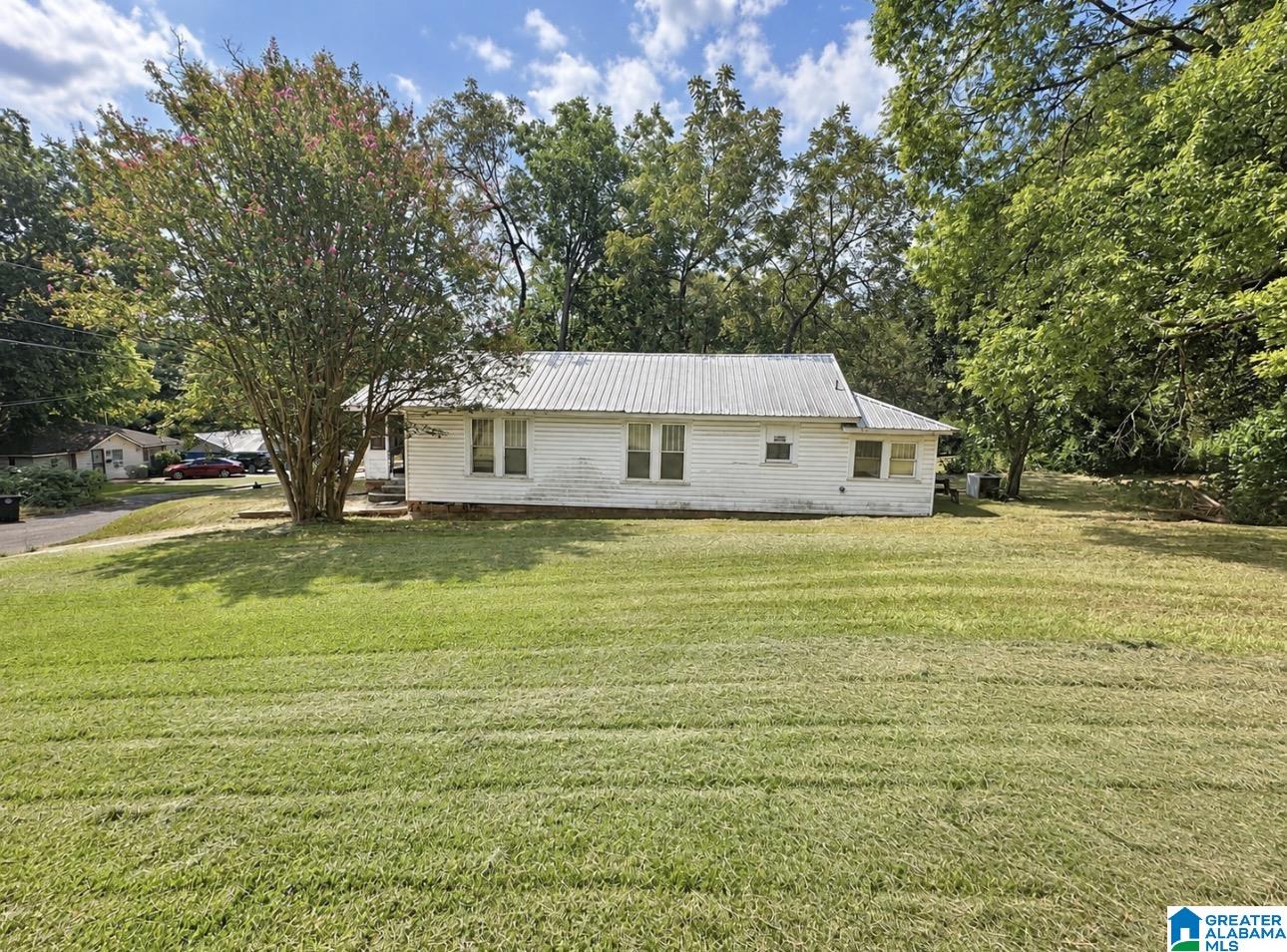 Photo 23 of Single family home for sale at 3916 28th Street N, Birmingham, AL 35207 | MLS# 21464571 | Listing updated on 2026-09-14