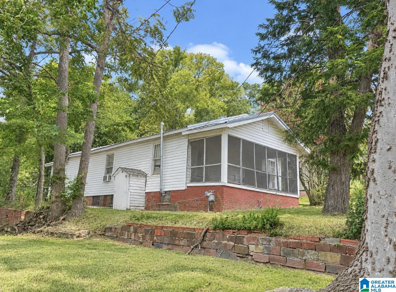 Photo 4 of Sale Pending at 3916 28th Street N, Birmingham, AL 35207 | MLS# 21464571 | Listing updated on 2026-09-15