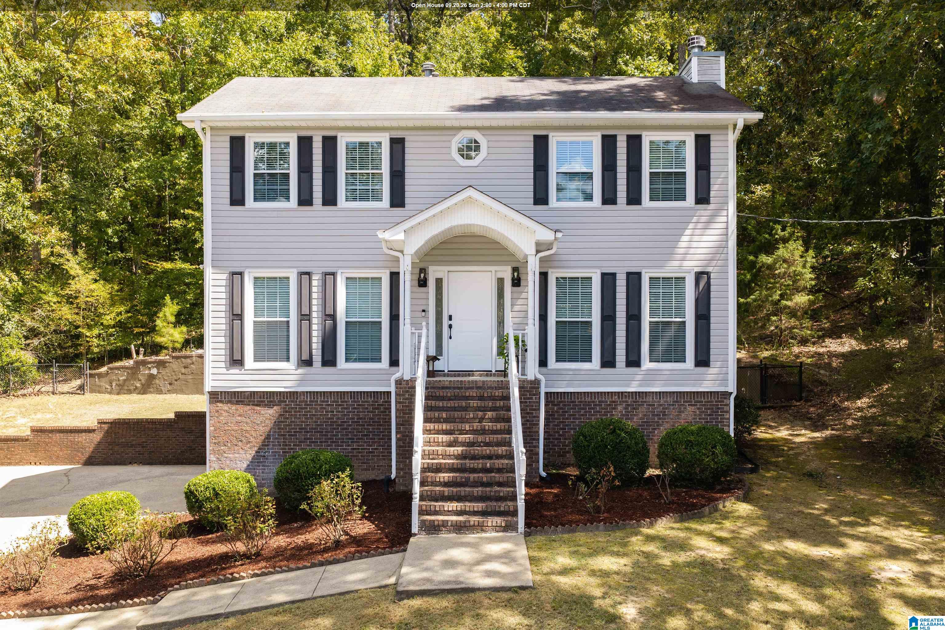 Single family home for sale at 137 S Run Cir, HOOVER, AL 35244 | MLS# 21464577