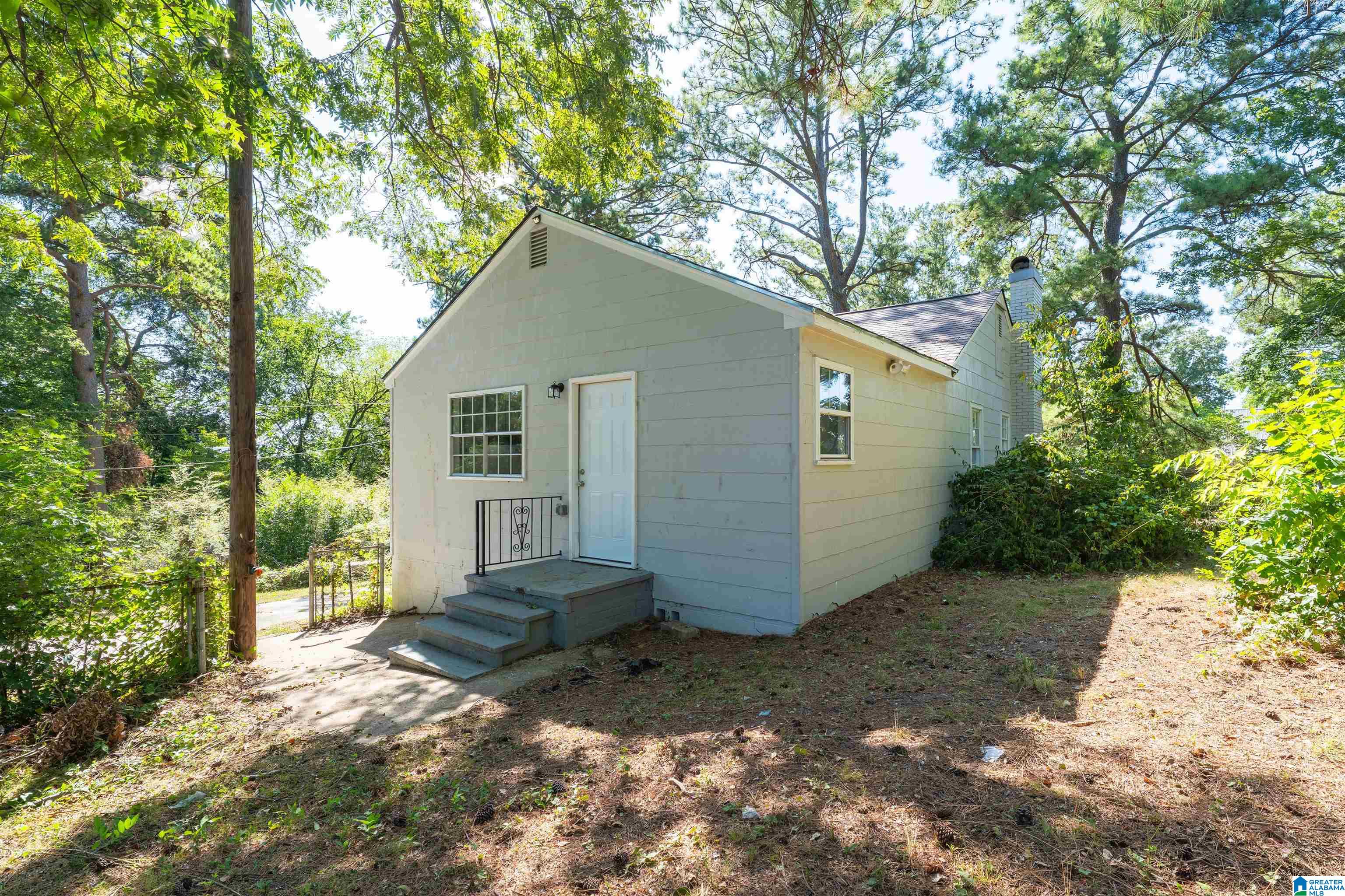 Photo 26 of Single family home for sale at 1820 33rd St Ensley, Birmingham, AL 35208 | MLS# 21464578 | Listing updated on 2026-09-11