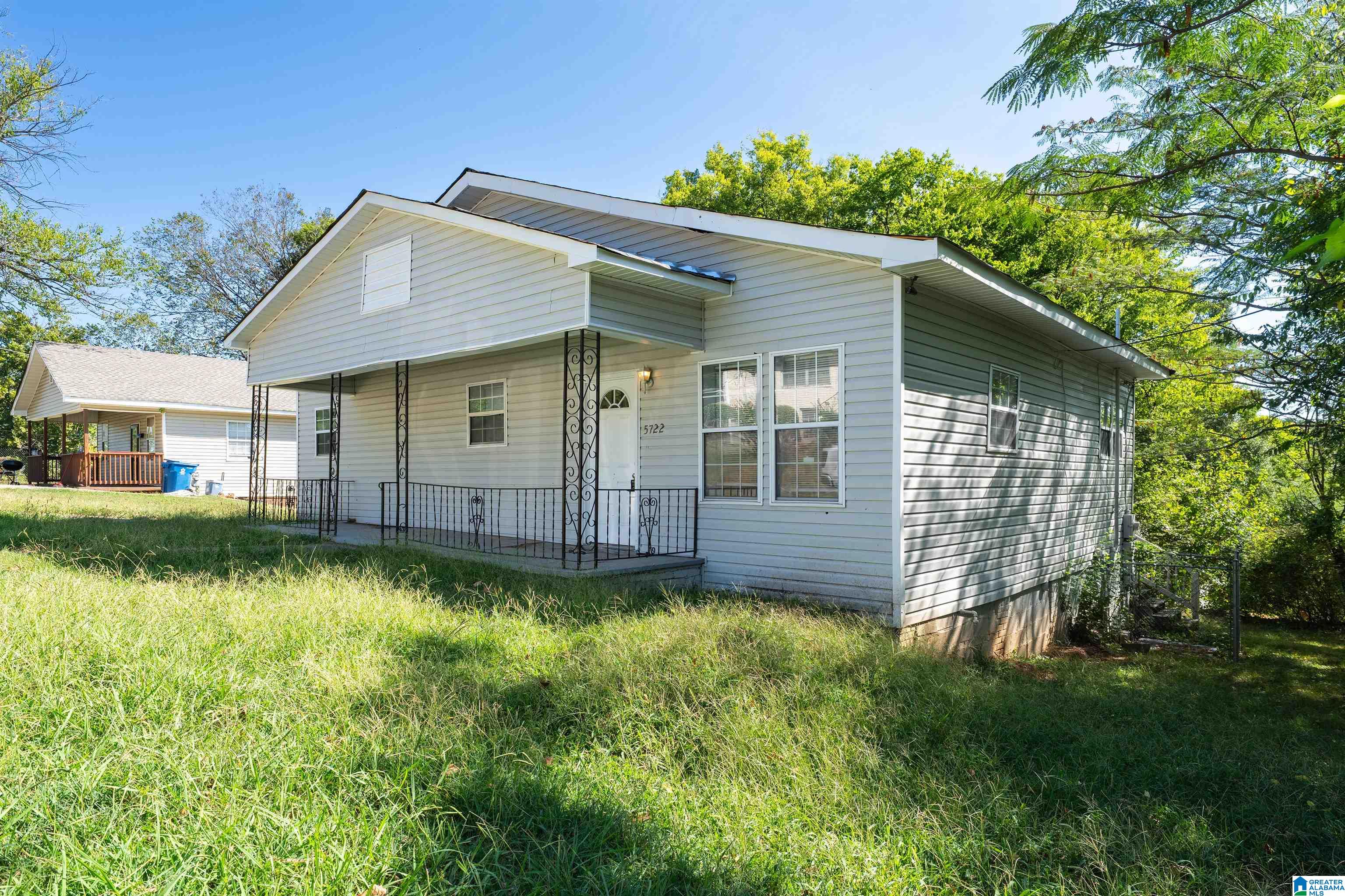 Photo 3 of Single family home for sale at 5722 Terrace Ave, Fairfield, AL 35064 | MLS# 21464579 | Listing updated on 2026-09-11