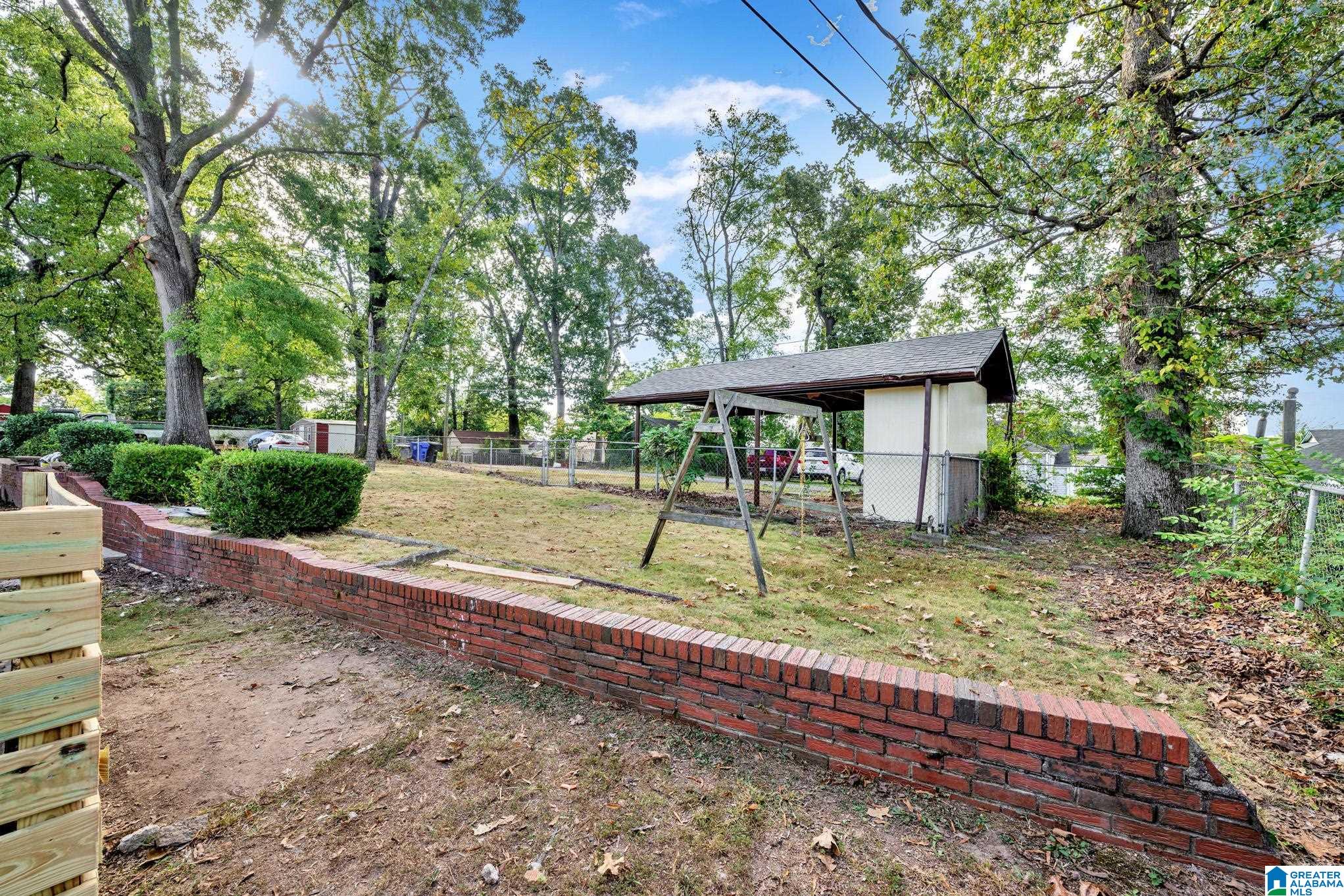 Photo 3 of Single family home for sale at 1023 46th St Ensley, Birmingham, AL 35208 | MLS# 21464583 | Listing updated on 2026-09-14