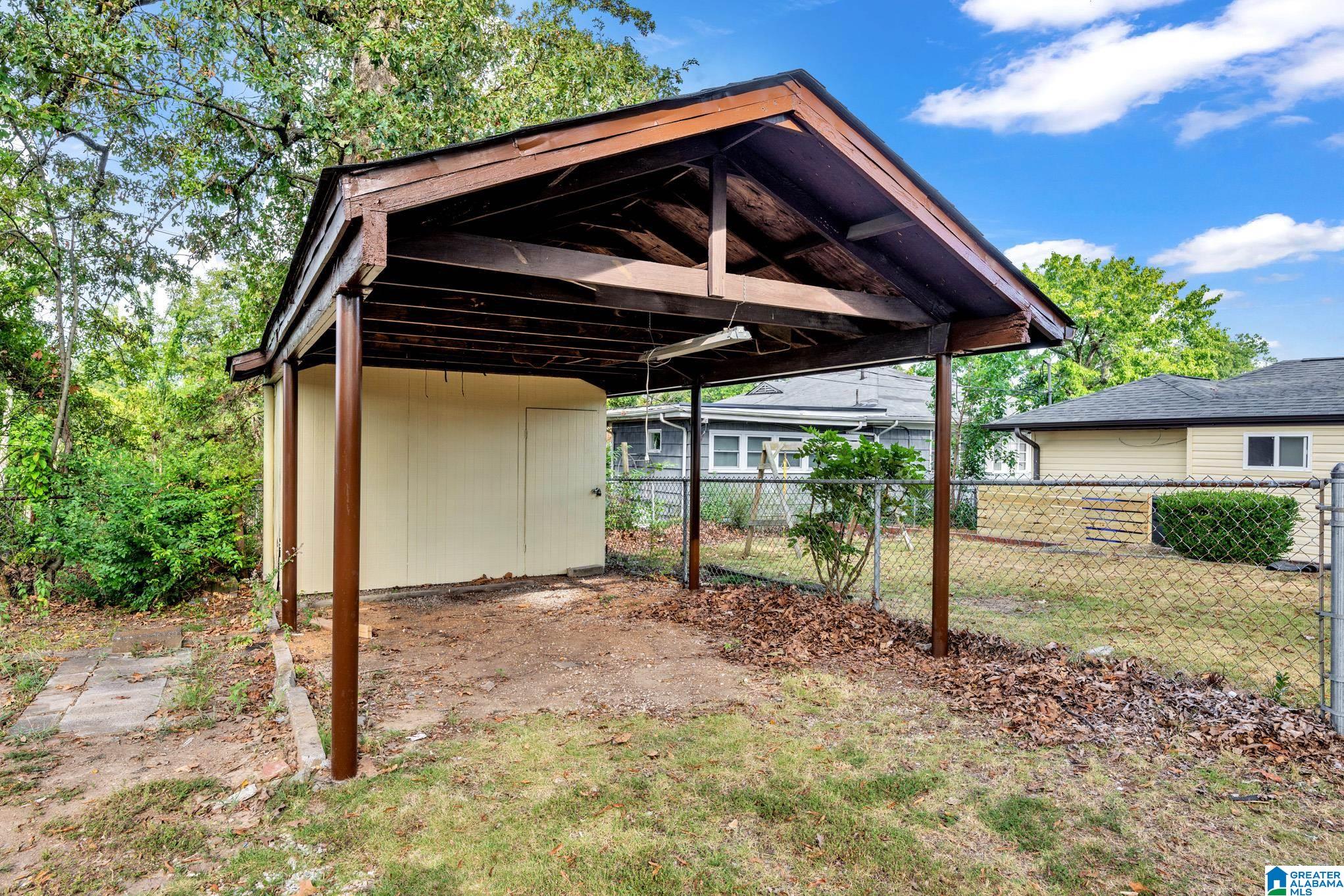 Photo 4 of Single family home for sale at 1023 46th St Ensley, Birmingham, AL 35208 | MLS# 21464583 | Listing updated on 2026-09-14