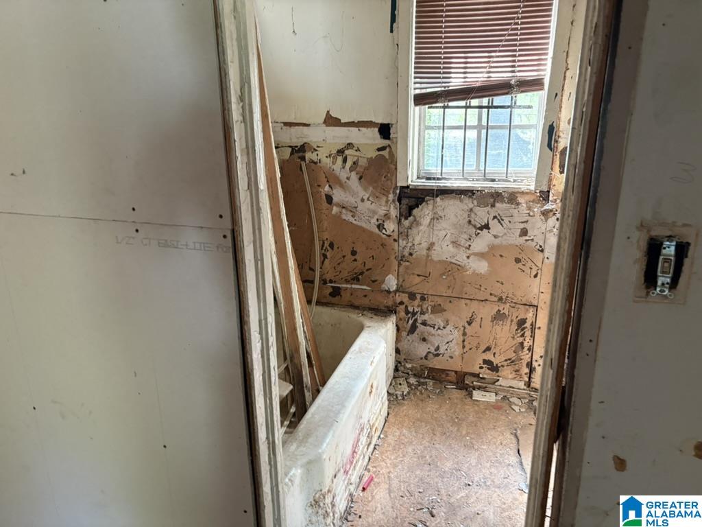 Photo 2 of Single family home for sale at 4245 13th Avenue N, Birmingham, AL 35212 | MLS# 21464585 | Listing updated on 2026-09-11