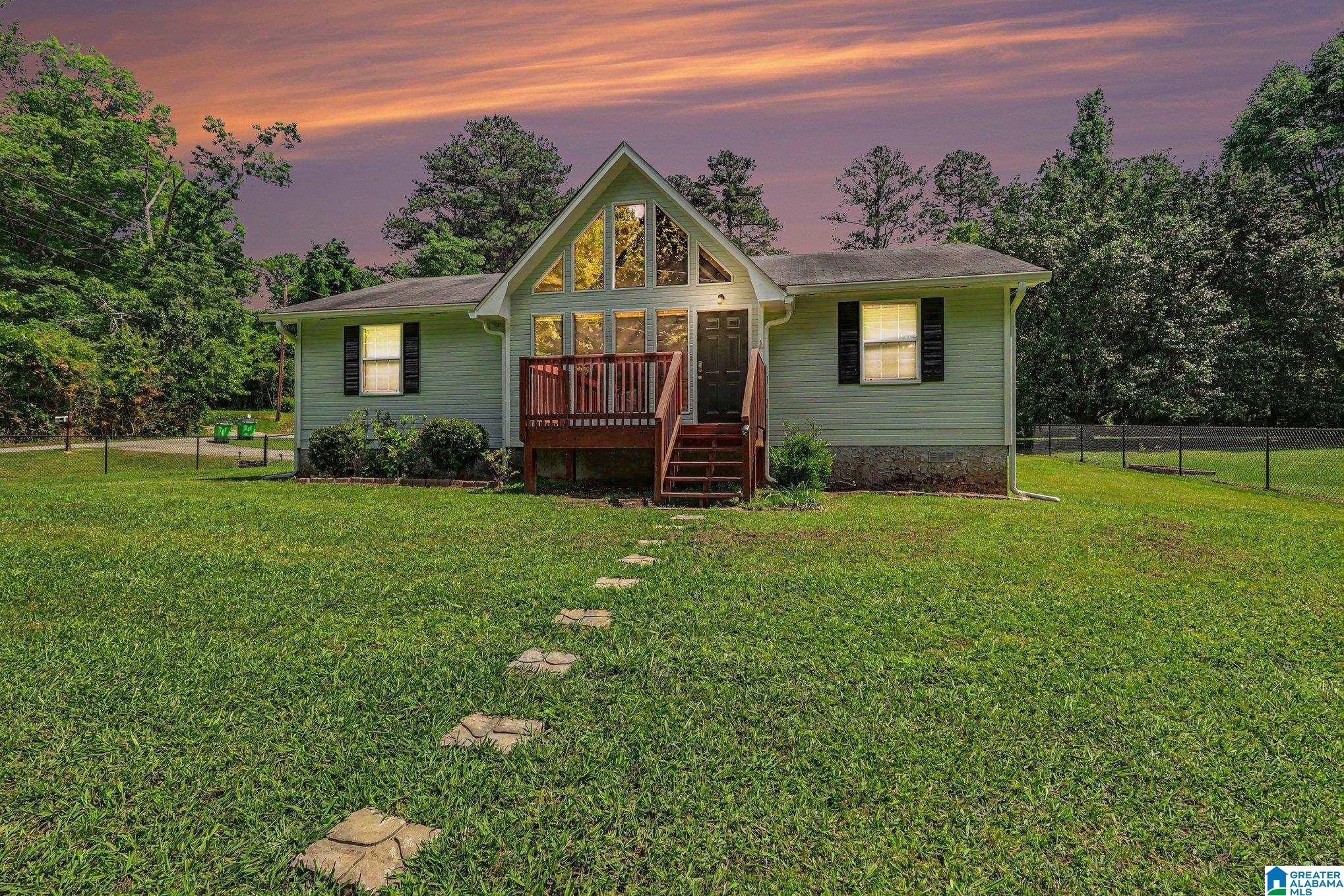 Photo 3 of Single family home for sale at 7489 Rodgers Rd, Leeds, AL 35094 | MLS# 21464593 | Listing updated on 2026-09-11