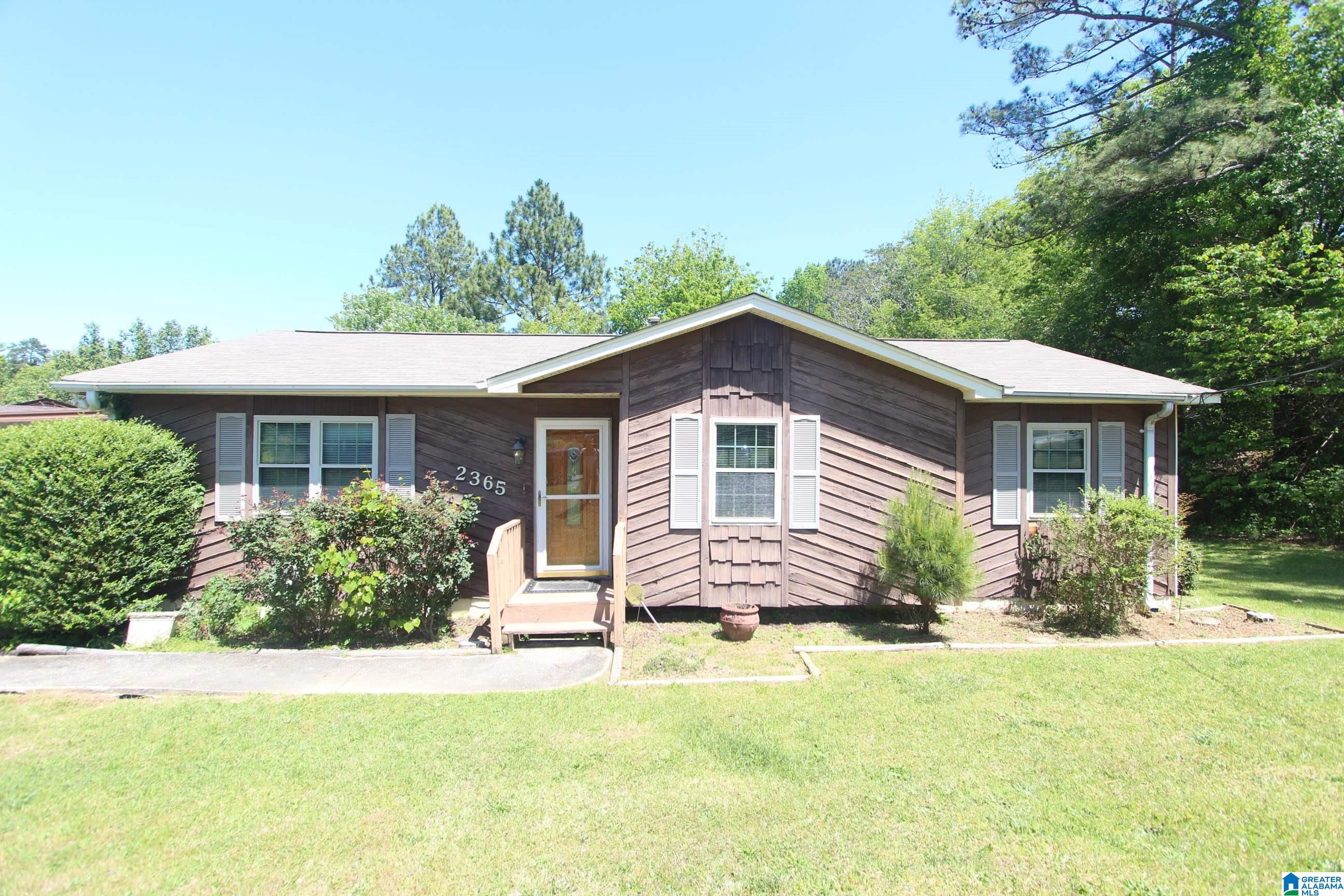 Photo 1 of Single family home for sale at 2365 Nw 9th Street, Birmingham, AL 35215 | MLS# 21464596 | Listing updated on 2026-09-11