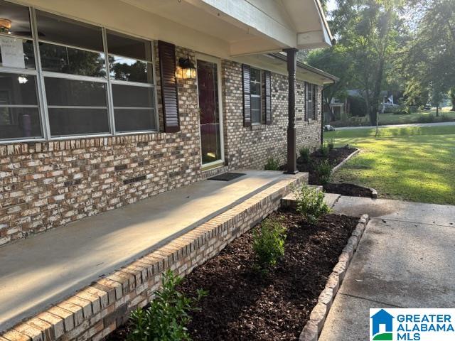 Photo 2 of Single family home for sale at 7 Nancy Dr, Oxford, AL 36203 | MLS# 21464597 | Listing updated on 2026-09-11