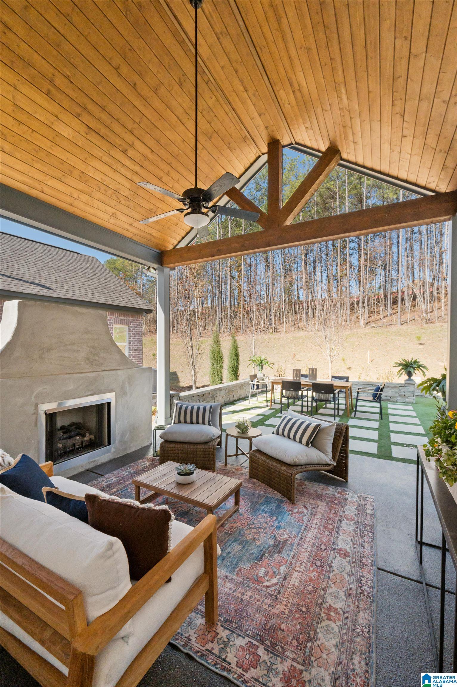 Photo 4 of Single family home for sale at 45541 Oakdell Rd, Hoover, AL 35244 | MLS# 21464599 | Listing updated on 2026-09-11