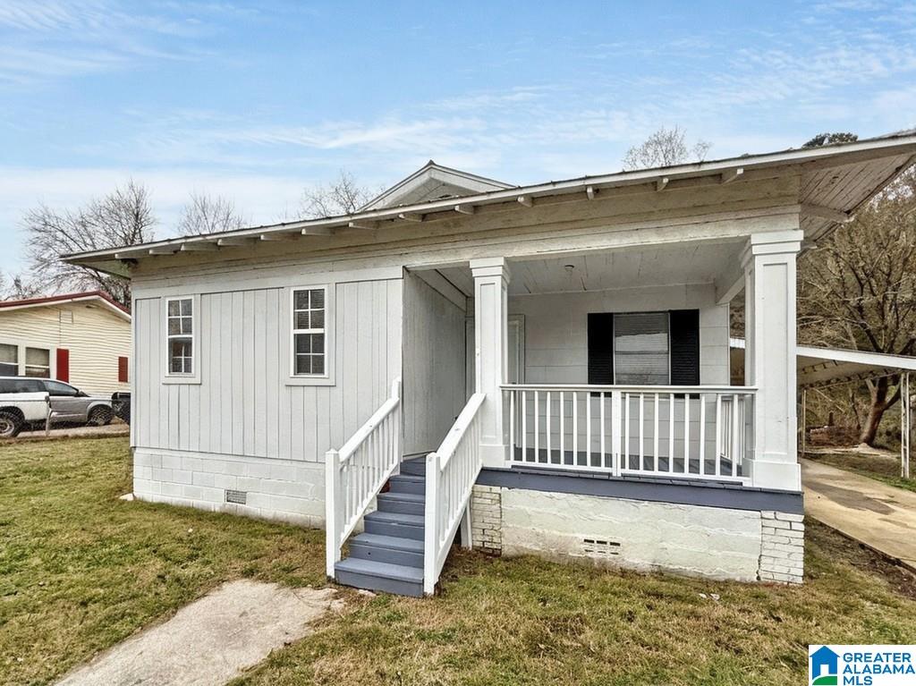 Photo 1 of Single family home for sale at 115 Front St, Adamsville, AL 35005 | MLS# 21464621 | Listing updated on 2026-09-11