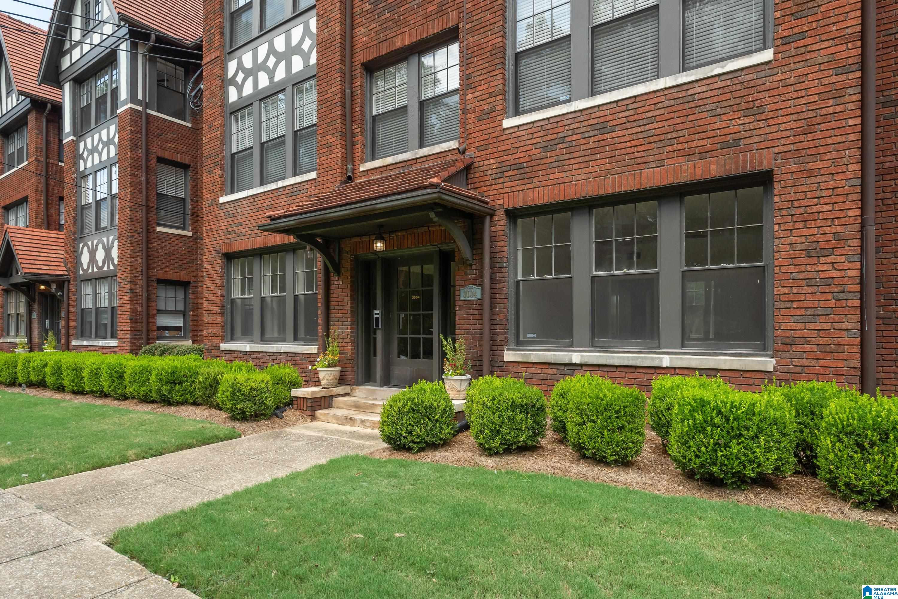 Photo 3 of Condo for sale at 3004 13th Avenue S #1, Birmingham, AL 35205 | MLS# 21464623 | Listing updated on 2026-09-14