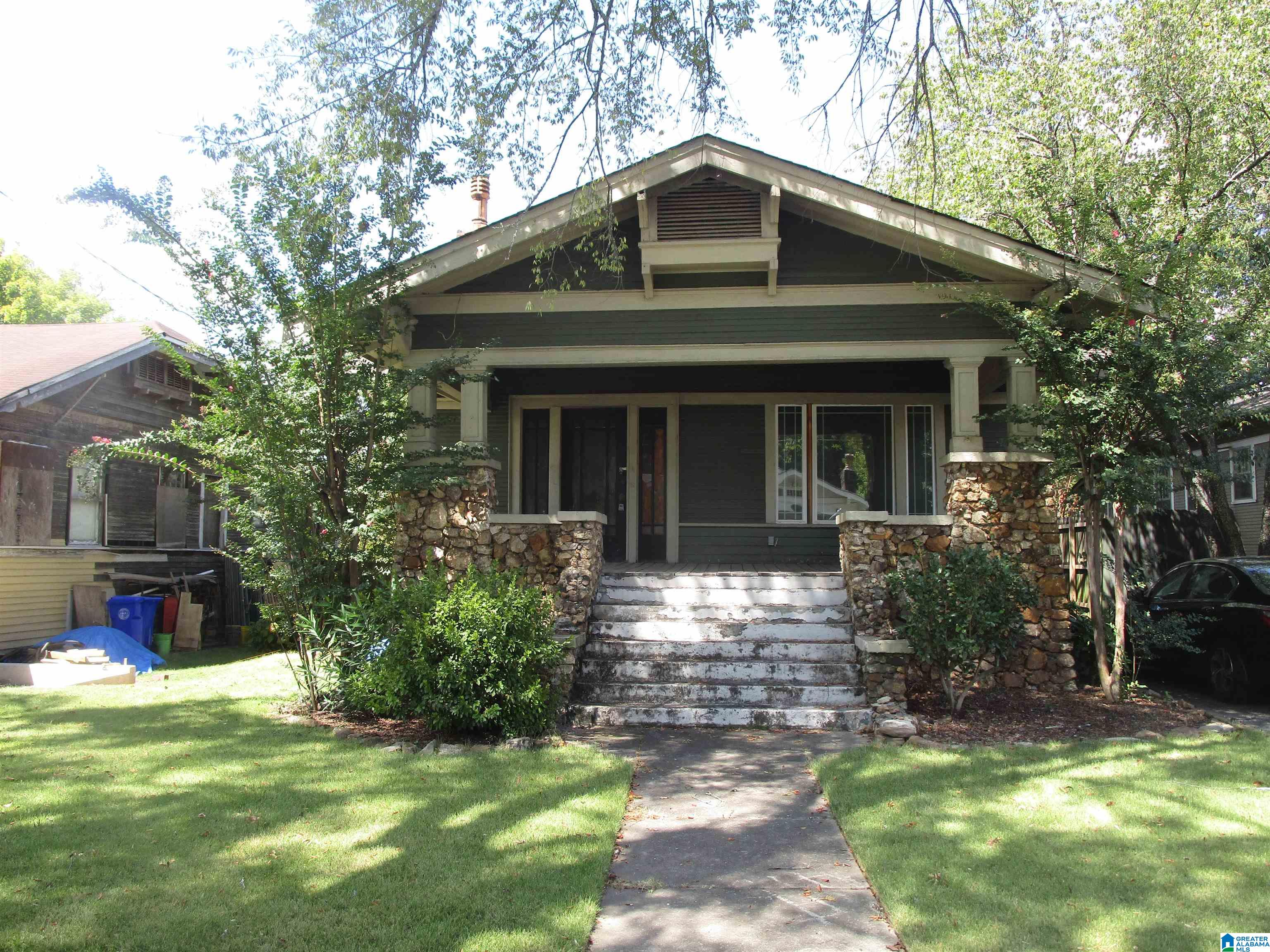 Photo 1 of Single family home for sale at 4904 6th Avenue S, Birmingham, AL 35222 | MLS# 21464627 | Listing updated on 2026-09-11