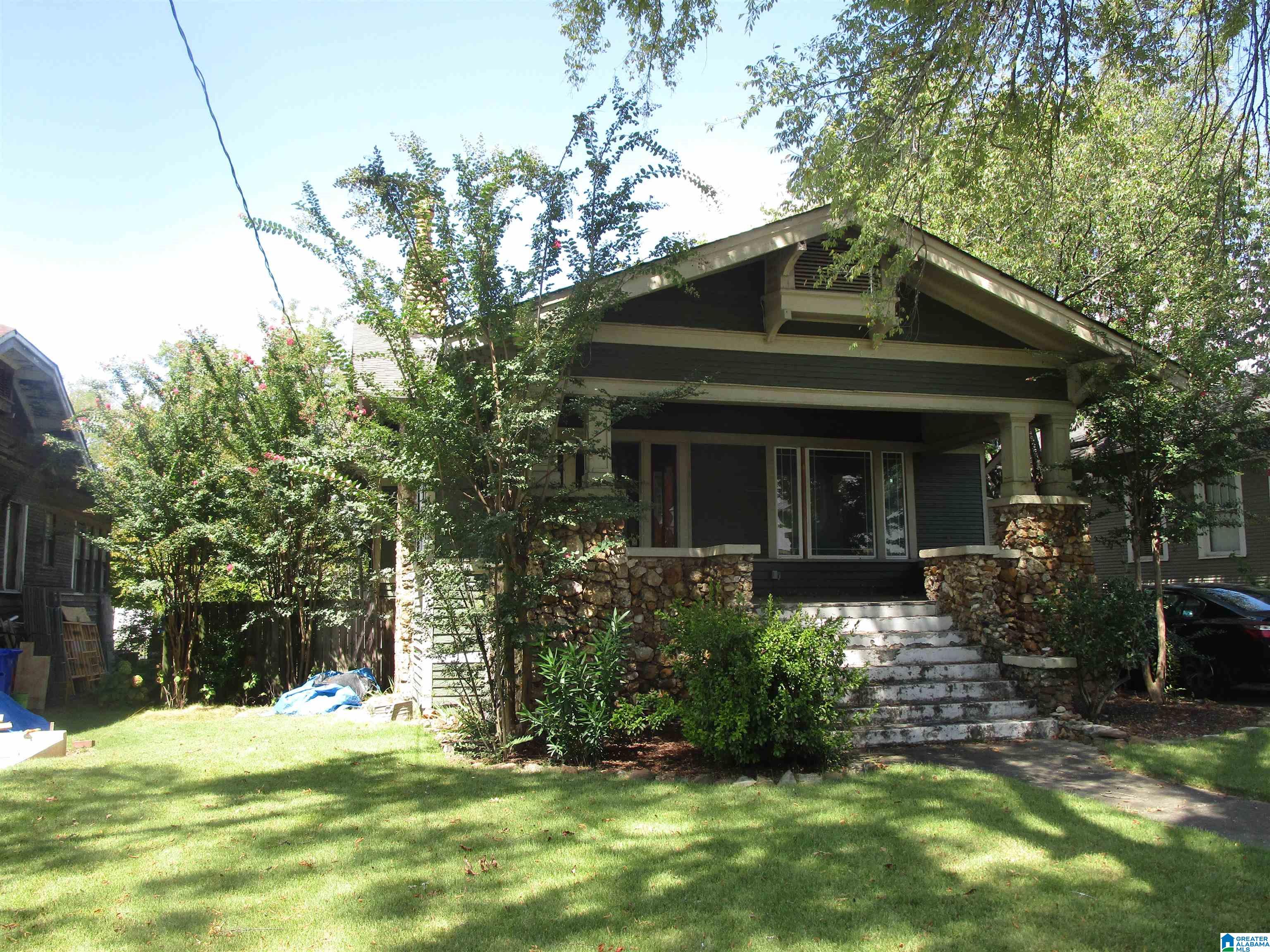Photo 2 of Single family home for sale at 4904 6th Avenue S, Birmingham, AL 35222 | MLS# 21464627 | Listing updated on 2026-09-11