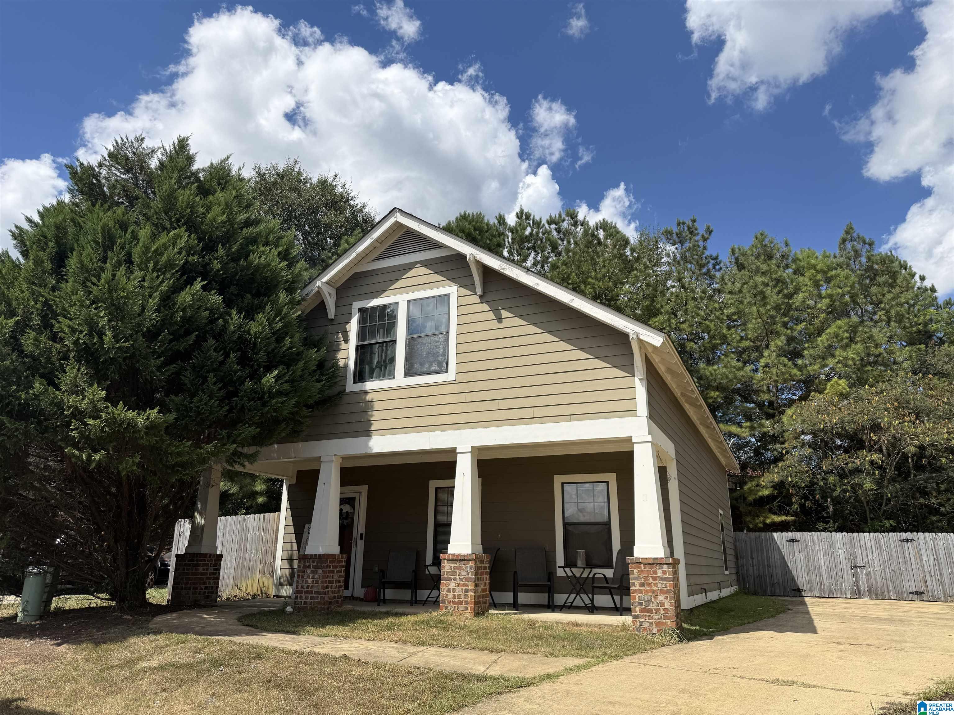 Photo 1 of Single family home for sale at 629 Enclave Ln, Calera, AL 35040 | MLS# 21464632 | Listing updated on 2026-09-16