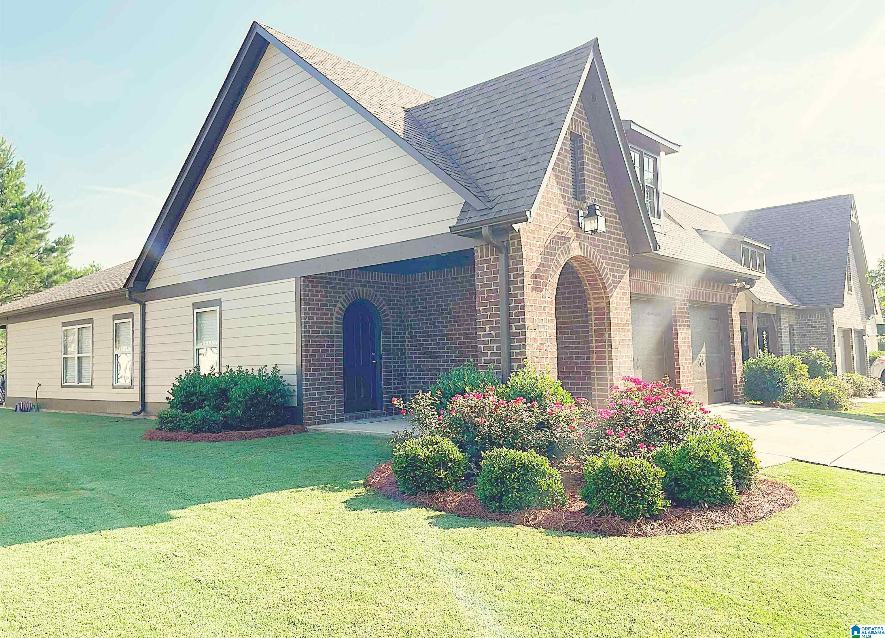 Photo 2 of Single family home for sale at 258 Fairbank Way, Chelsea, AL 35043 | MLS# 21464654 | Listing updated on 2026-09-12