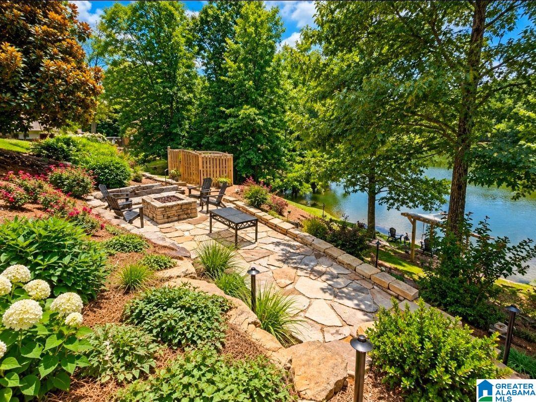 Photo 3 of Single family home for sale at 1460 Overlook Dr, Trussville, AL 35173 | MLS# 21464664 | Listing updated on 2026-09-12
