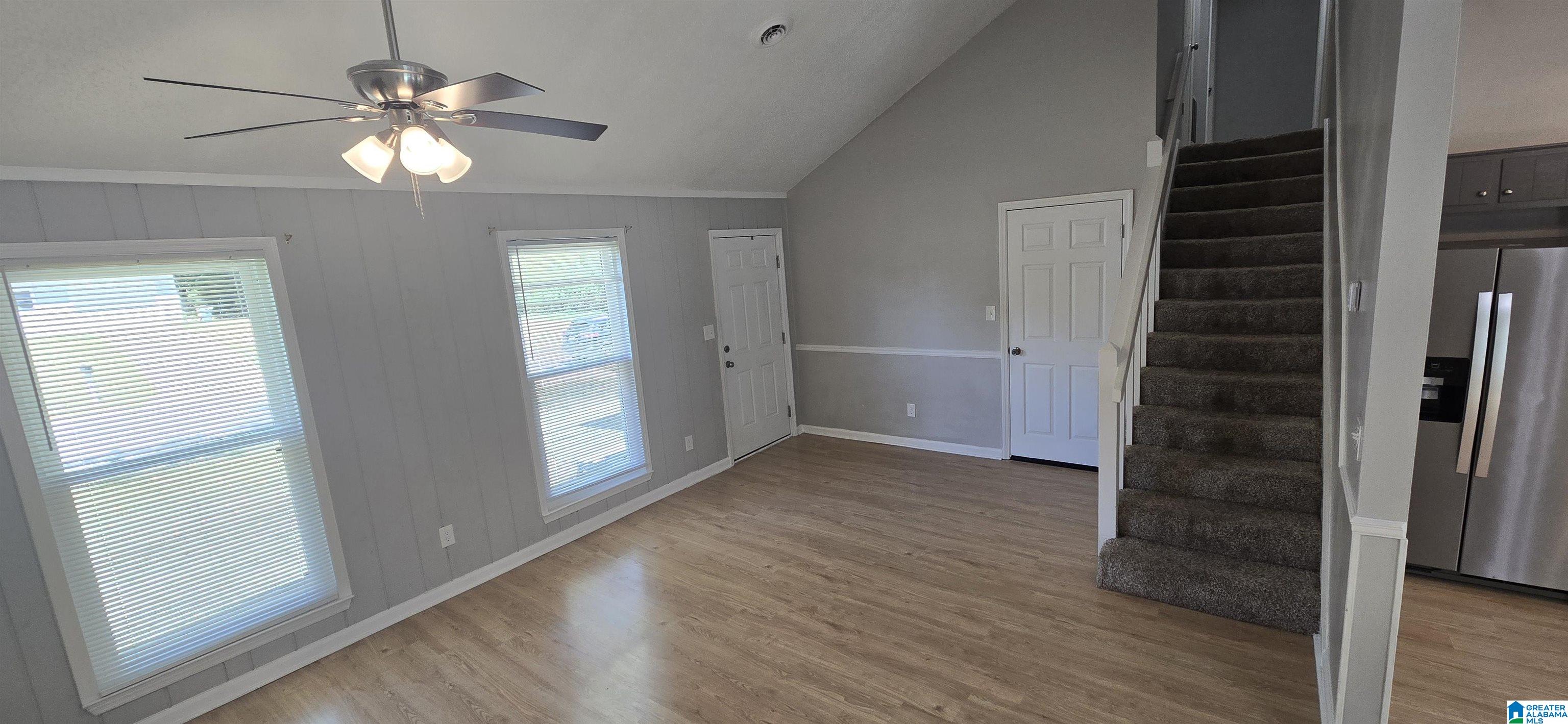 Photo 2 of Single family home for sale at 1043 Brian Dr, Leeds, AL 35094 | MLS# 21464666 | Listing updated on 2026-09-17