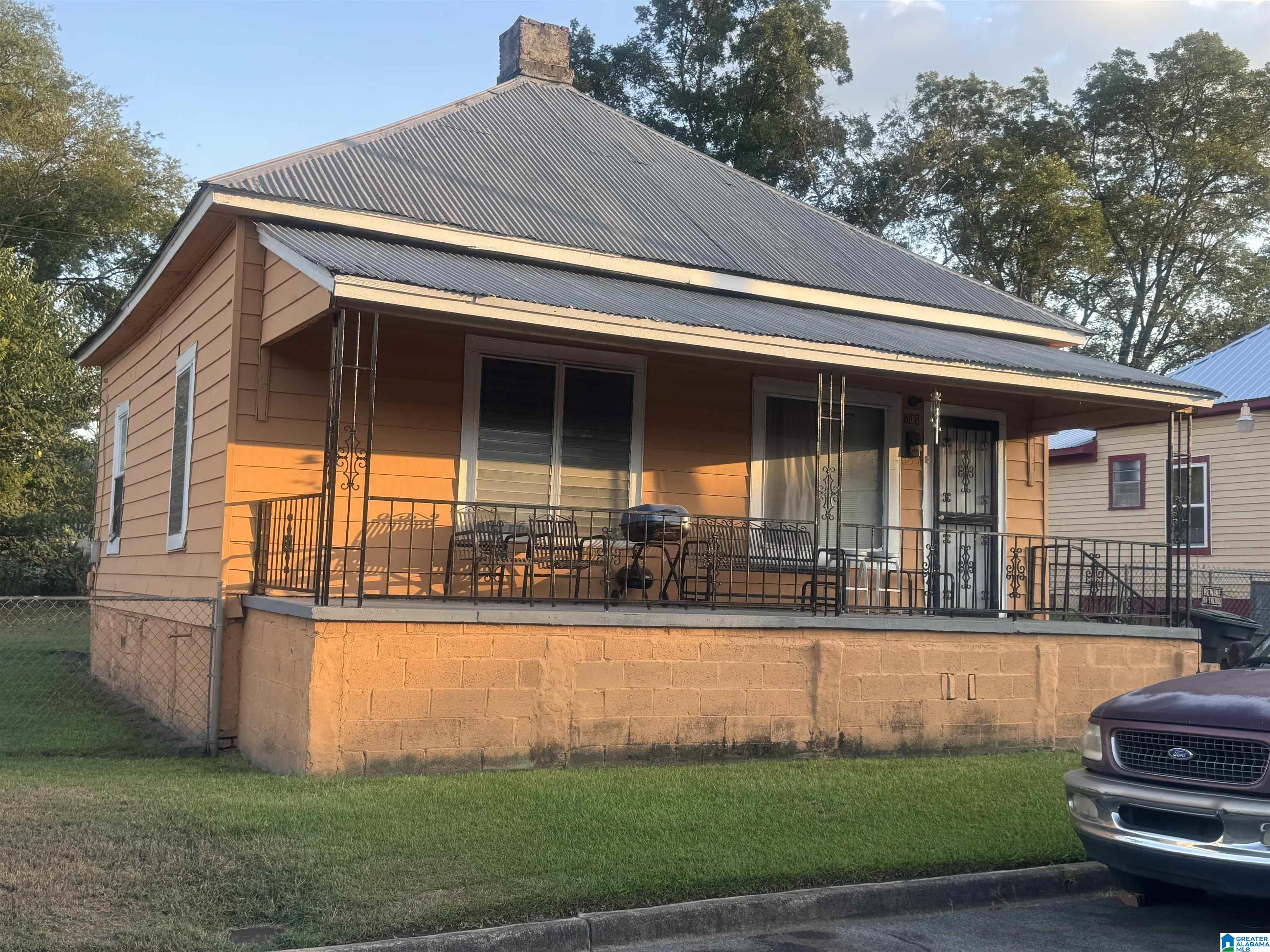 Photo 1 of Single family home for sale at 705 7th Street, Birmingham, AL 35214 | MLS# 21464674 | Listing updated on 2026-09-15