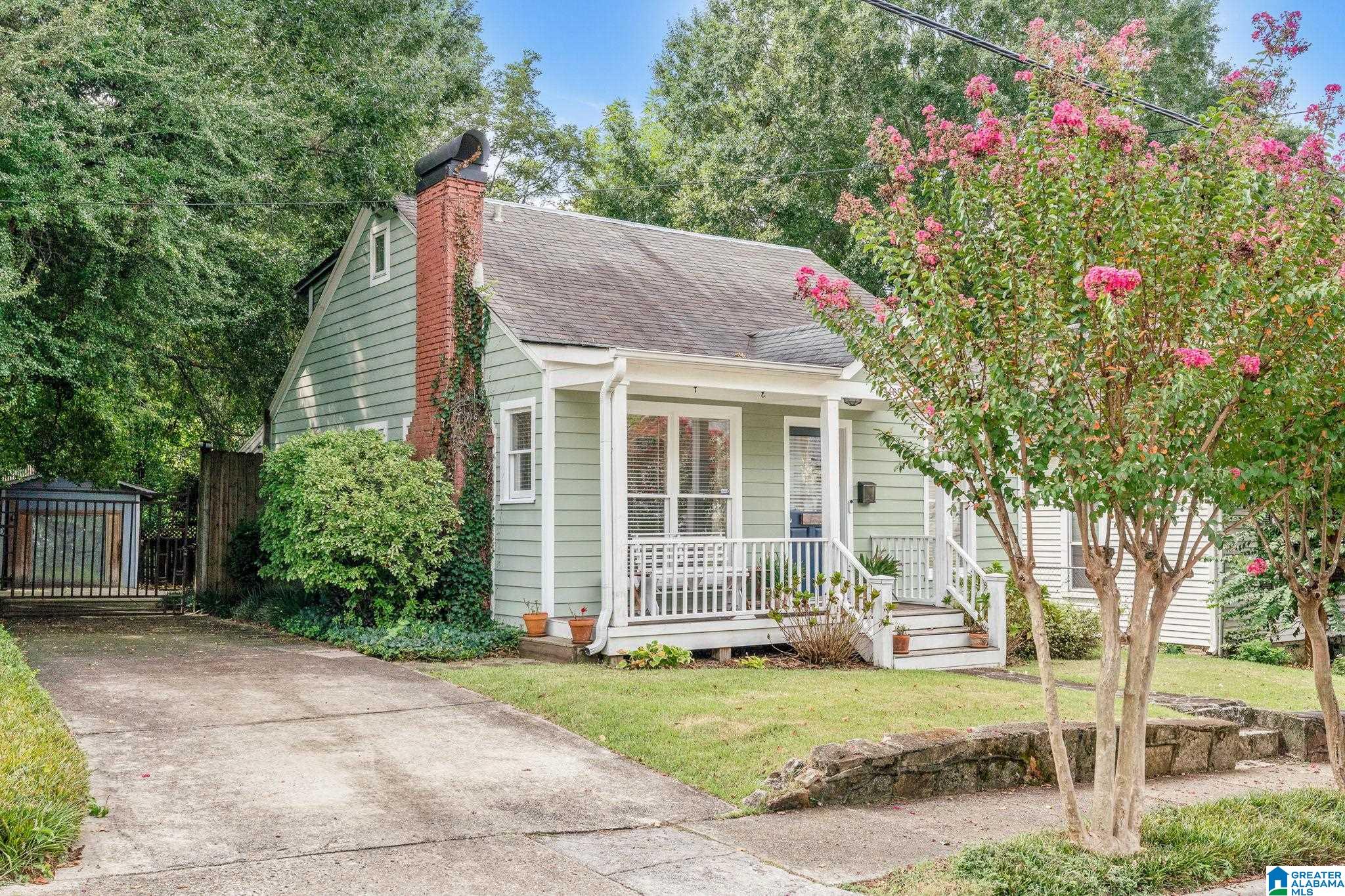 Photo 3 of Single family home for sale at 4409 6th Avenue S, Birmingham, AL 35222 | MLS# 21464681 | Listing updated on 2026-09-18