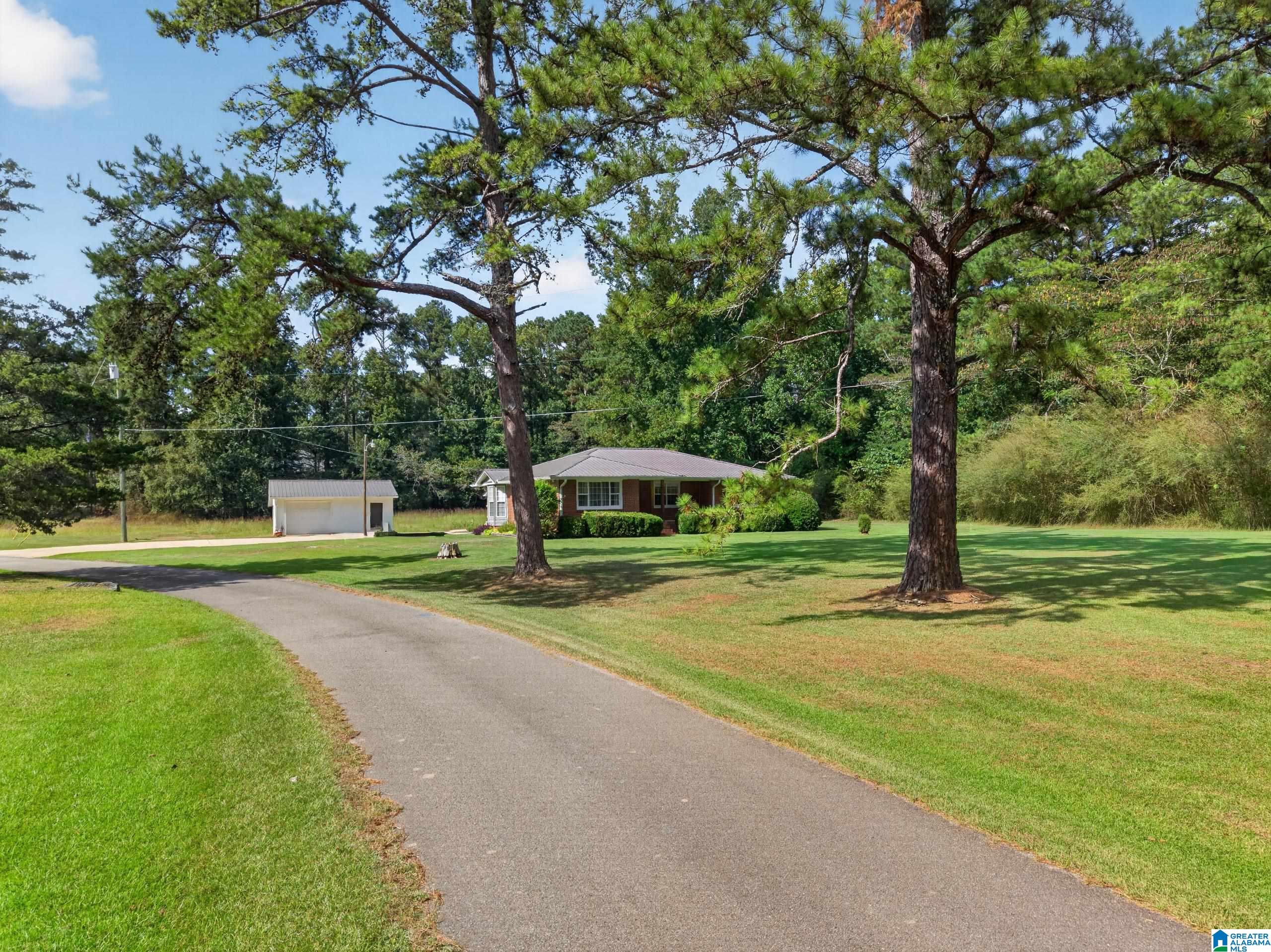 Photo 2 of Single family home for sale at 86 Simpson Rd, Ohatchee, AL 36271 | MLS# 21464707 | Listing updated on 2026-09-12