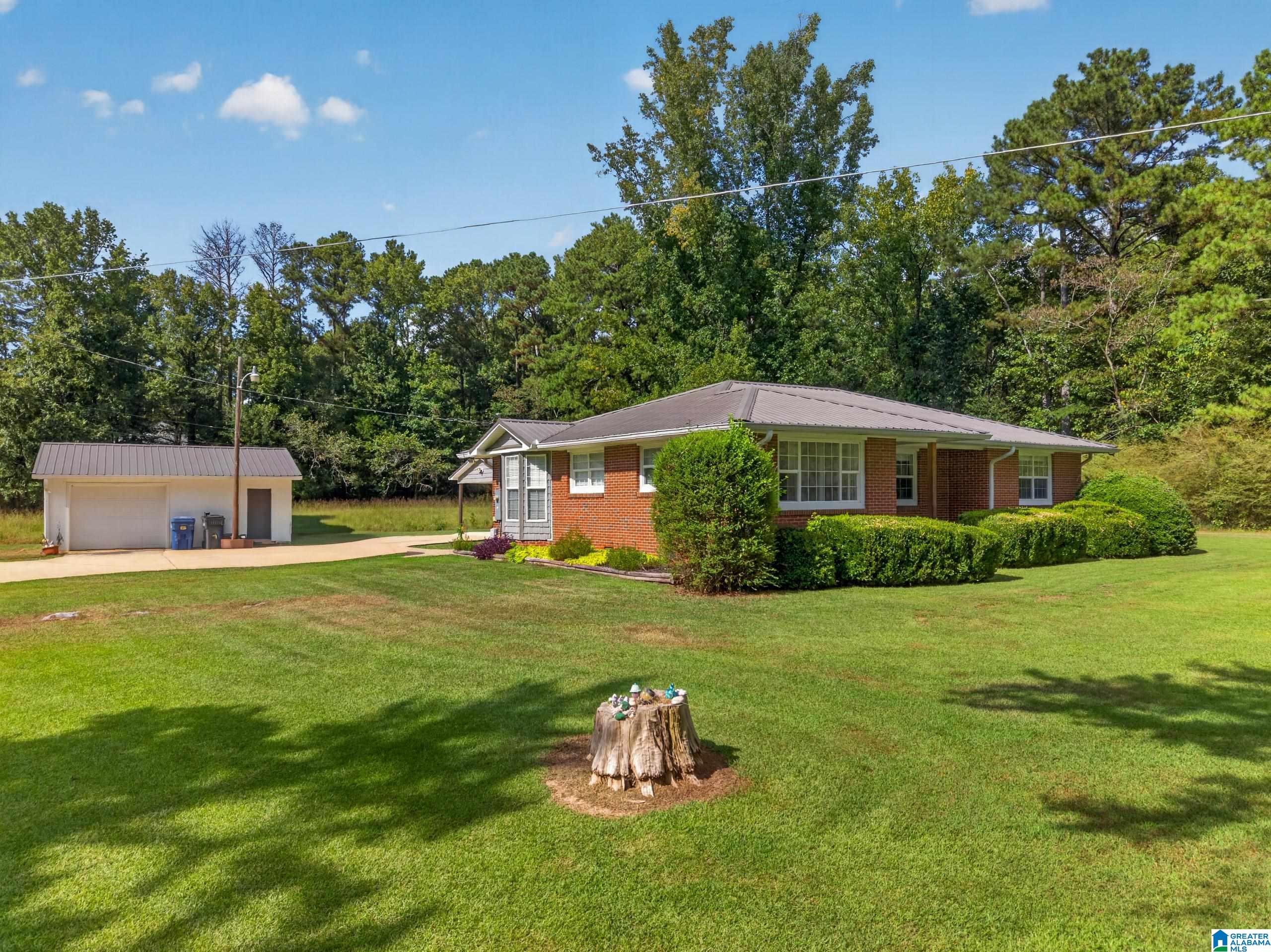 Photo 4 of Single family home for sale at 86 Simpson Rd, Ohatchee, AL 36271 | MLS# 21464707 | Listing updated on 2026-09-12