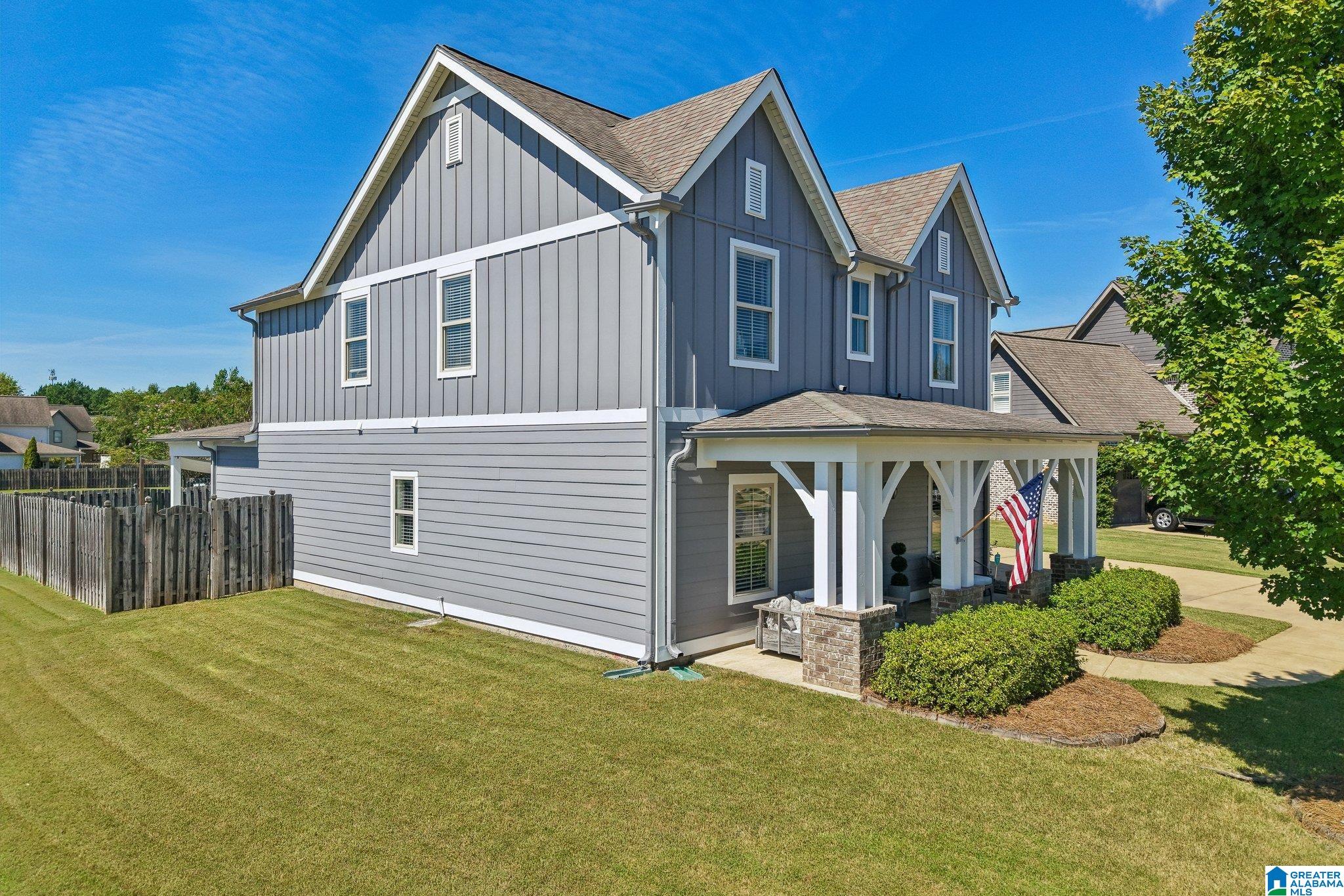 Photo 3 of Single family home for sale at 5160 Cruise St, Trussville, AL 35173 | MLS# 21464711 | Listing updated on 2026-09-14