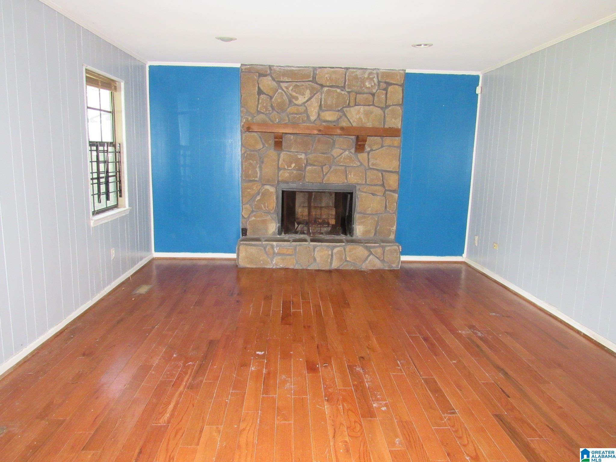 Photo 3 of Single family home for sale at 428 Old Farm Dr, Birmingham, AL 35215 | MLS# 21464712 | Listing updated on 2026-09-12
