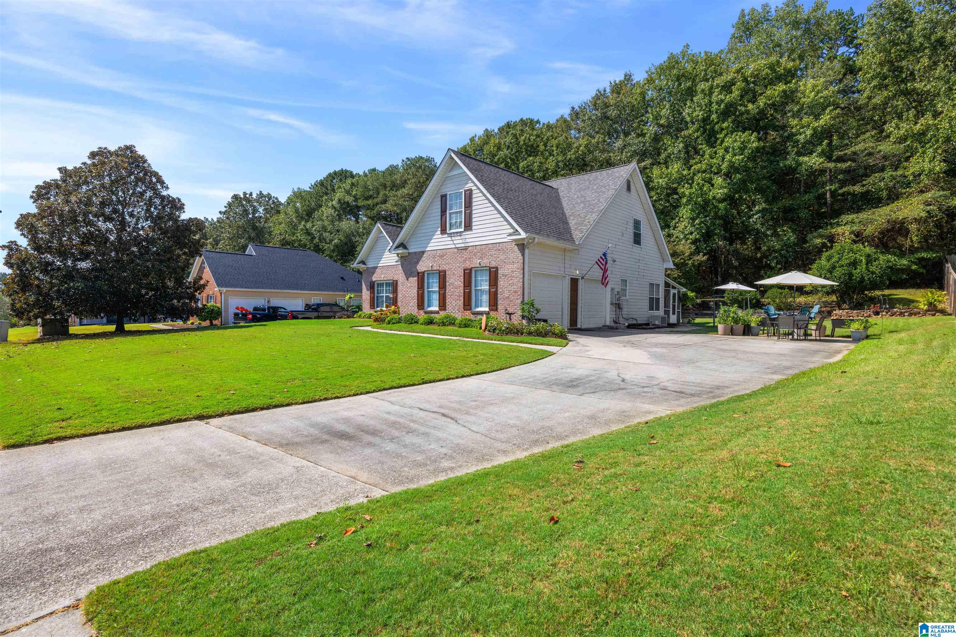 Photo 4 of Single family home for sale at 3140 Tr Way, Trussville, AL 35173 | MLS# 21464718 | Listing updated on 2026-09-25
