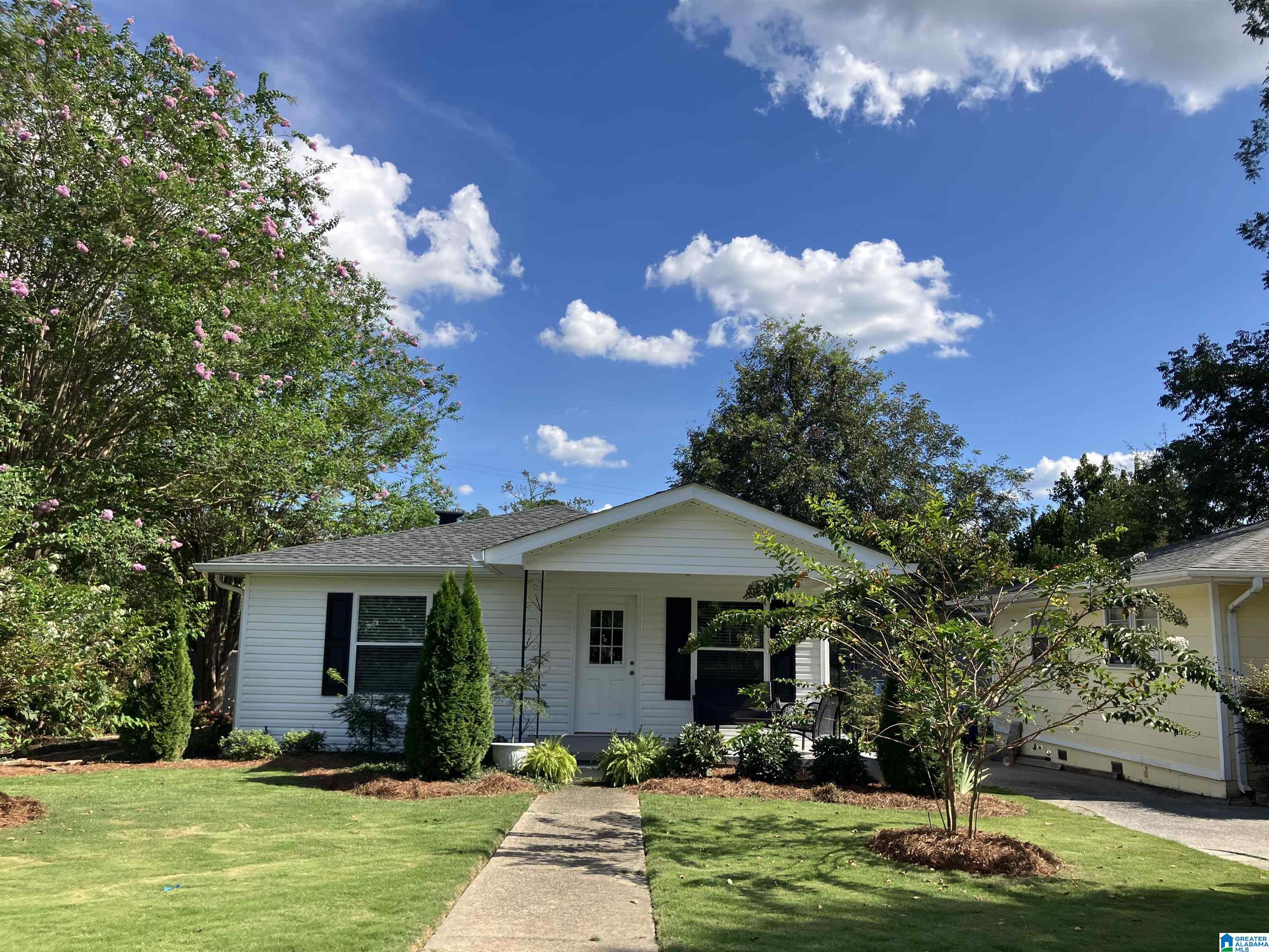Photo 2 of Single family home for sale at 1807 2nd Avenue, Irondale, AL 35210 | MLS# 21464731 | Listing updated on 2026-09-18