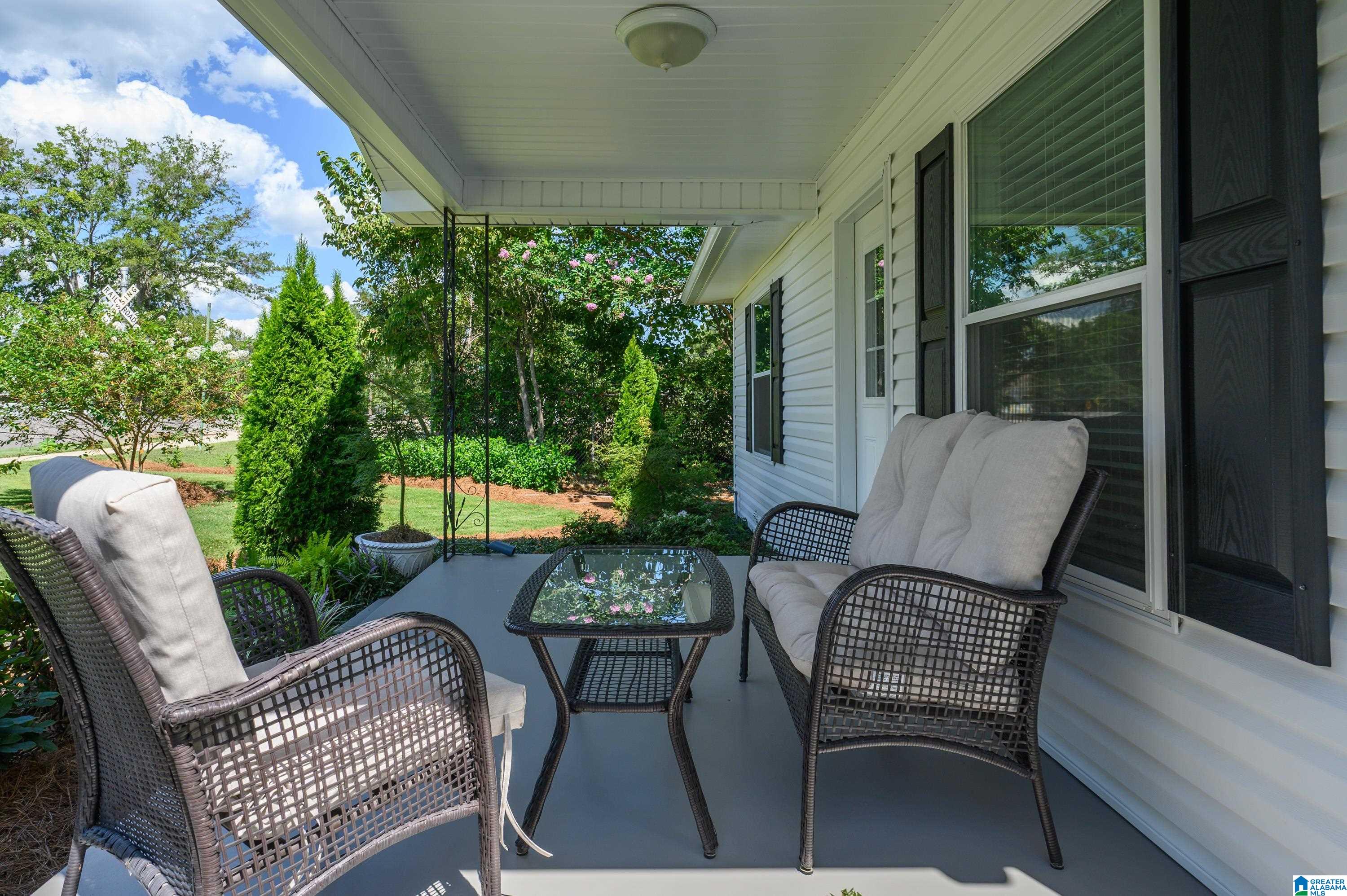 Photo 3 of Single family home for sale at 1807 2nd Avenue, Irondale, AL 35210 | MLS# 21464731 | Listing updated on 2026-09-18