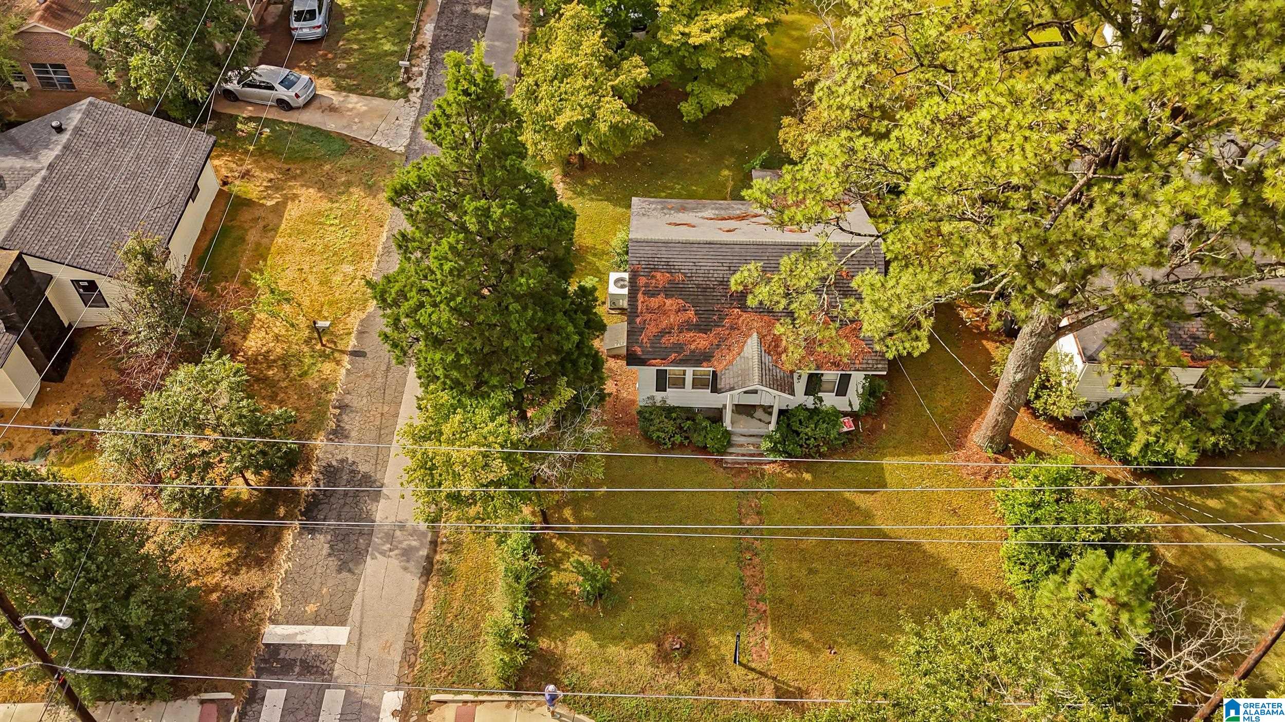 Photo 3 of Single family home for sale at 511 Sunrise Blvd, Bessemer, AL 35023 | MLS# 21464732 | Listing updated on 2026-09-15