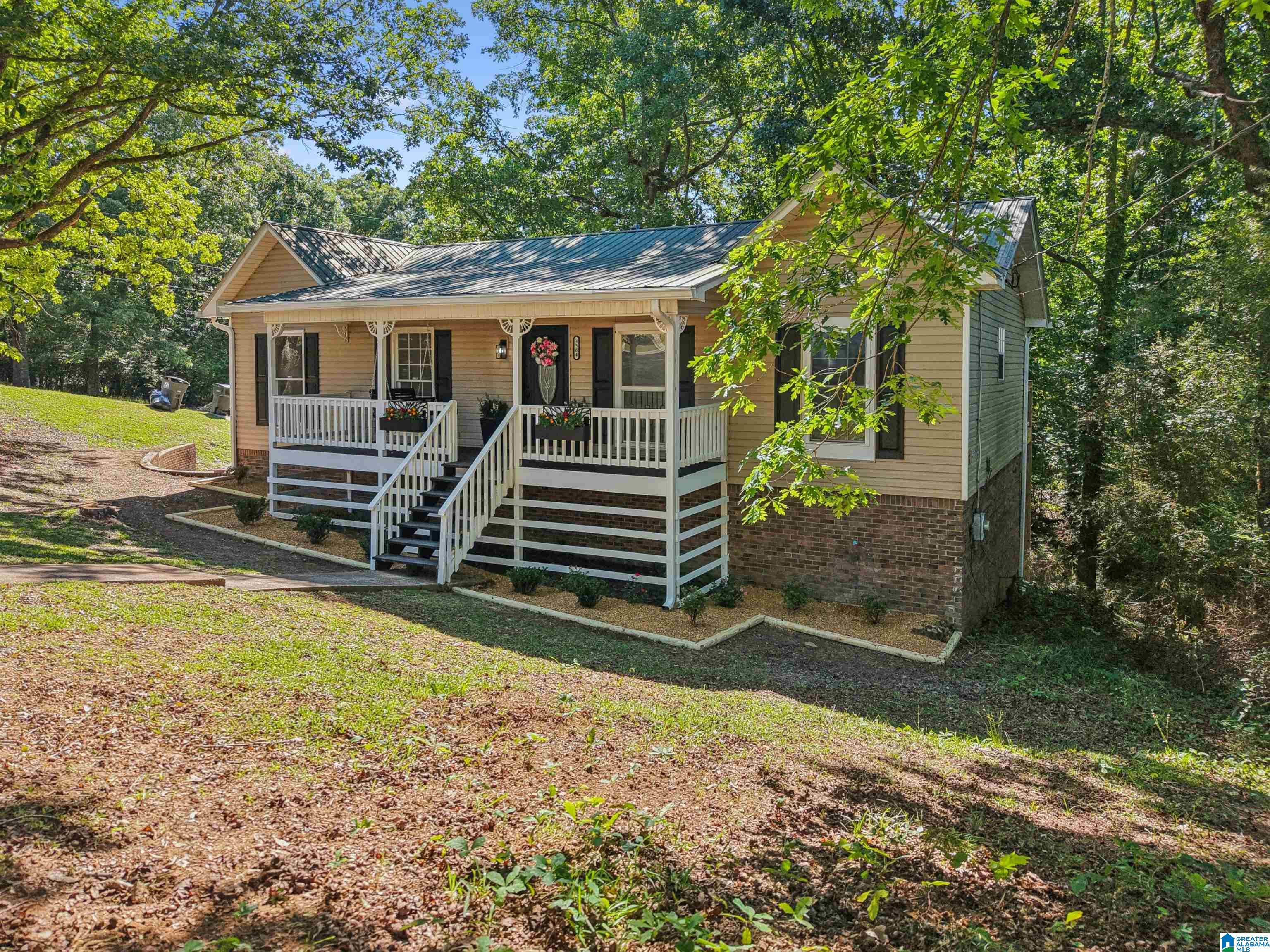 Photo 2 of Single family home for sale at 3384 Cedarbrook Cir, Trussville, AL 35173 | MLS# 21464743 | Listing updated on 2026-09-12