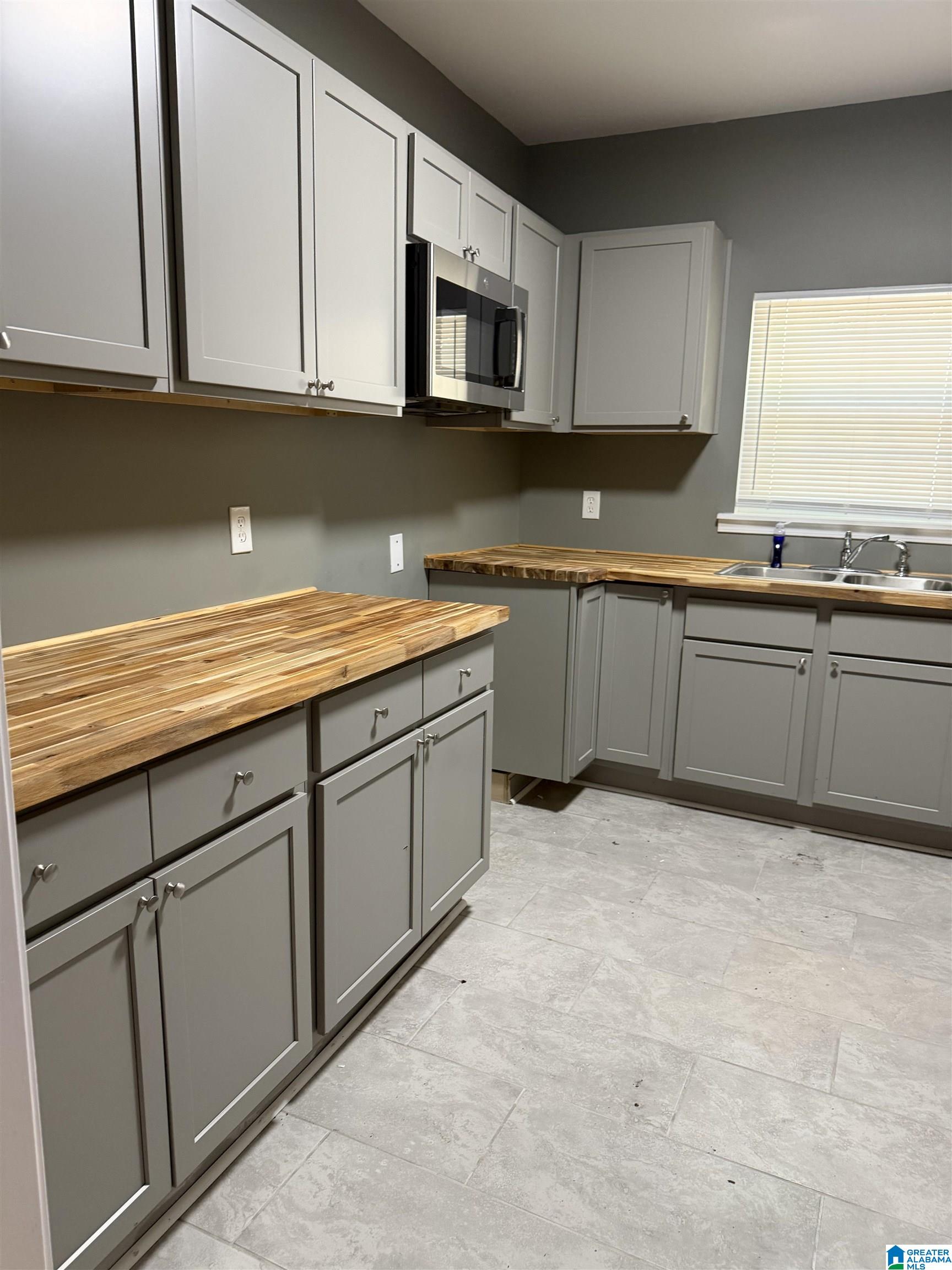 Photo 4 of Single family home for sale at 1130 Highland St, Montevallo, AL 35115 | MLS# 21464746 | Listing updated on 2026-09-12